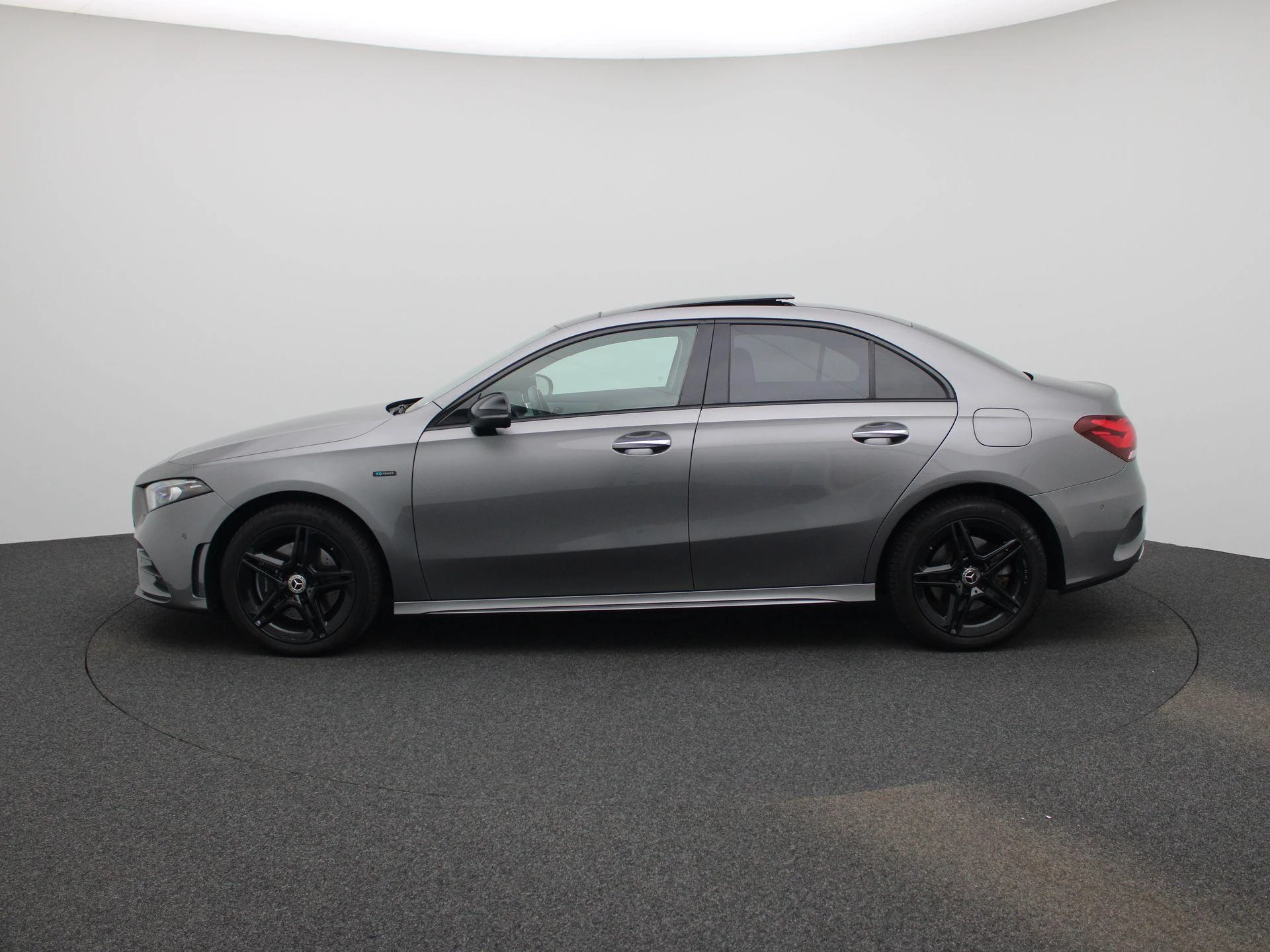 Mercedes-Benz A-Klasse 250 e Business Solution AMG Limited