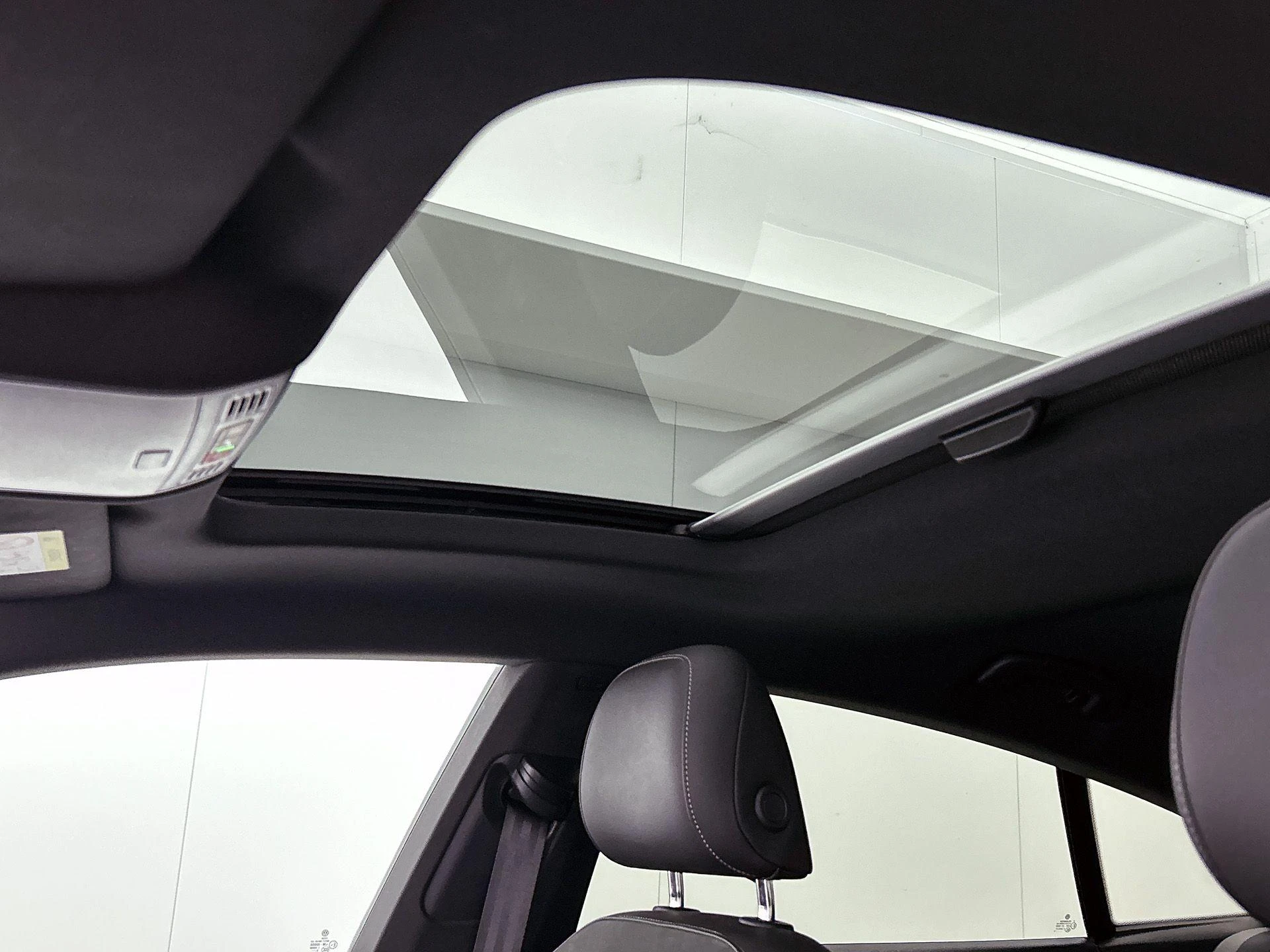 Volkswagen-Arteon-image-45