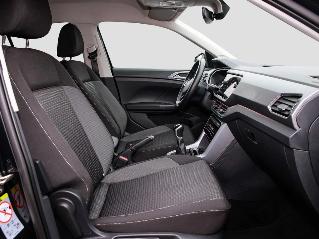 Volkswagen-T-Cross-image-6