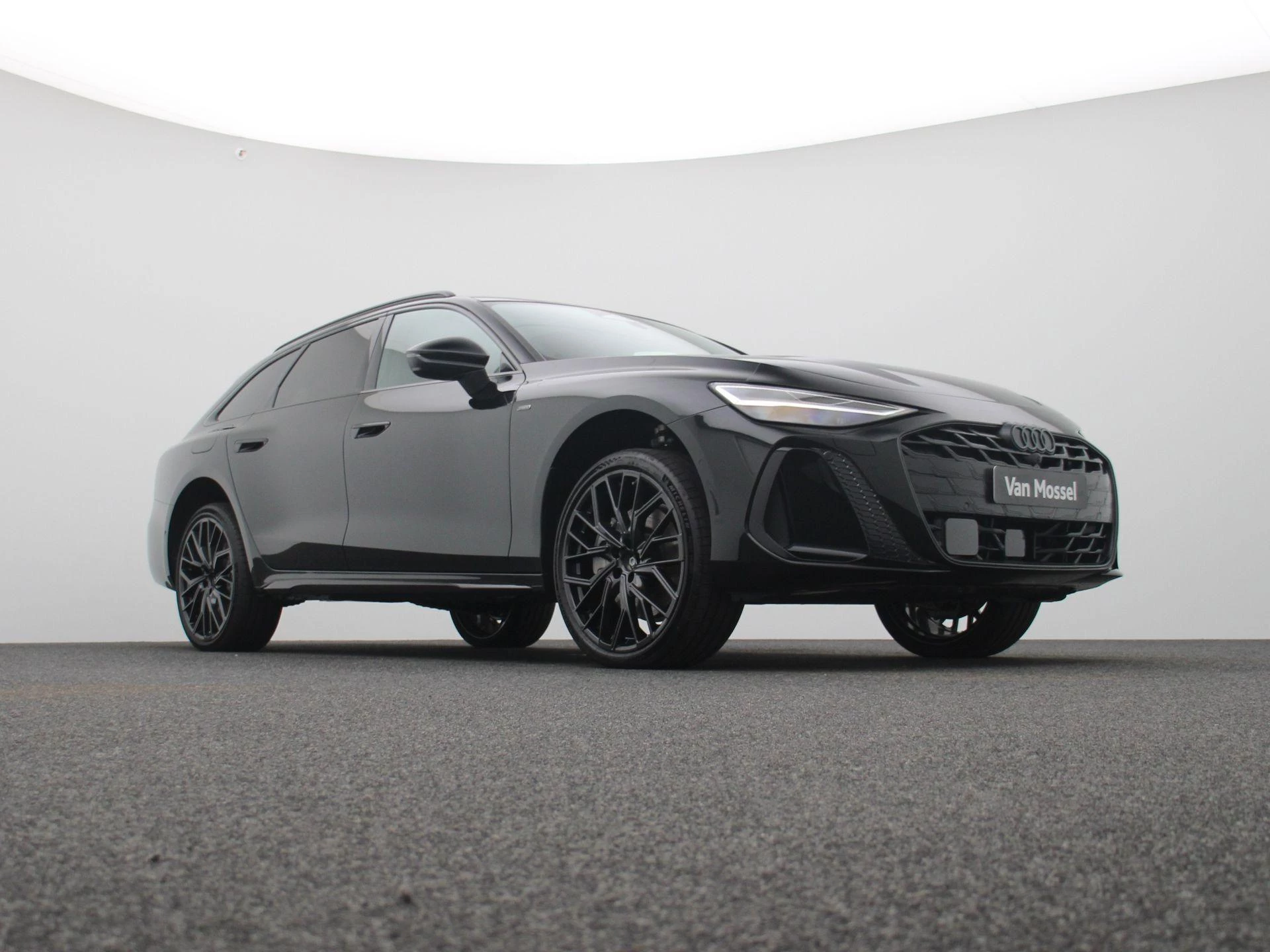 Audi A6 Avant 2.0 e-hybrid quattro S edition 299 PK