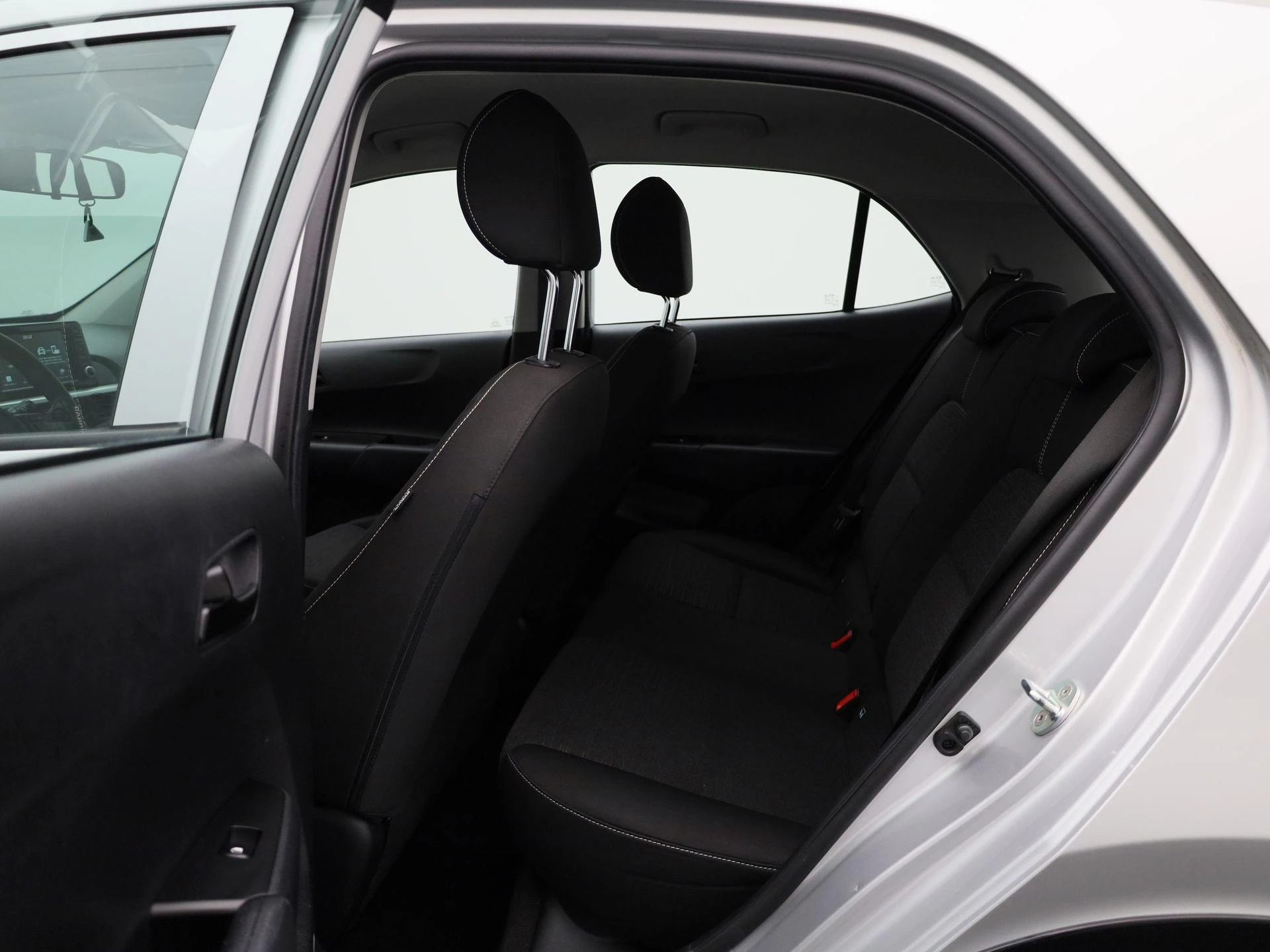 Kia-Picanto-image-9