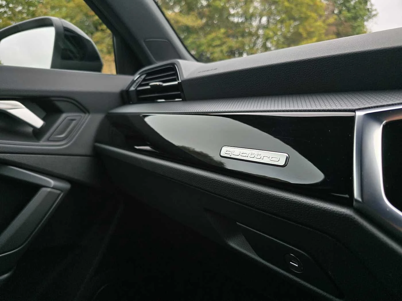 Audi-Q3-image-27