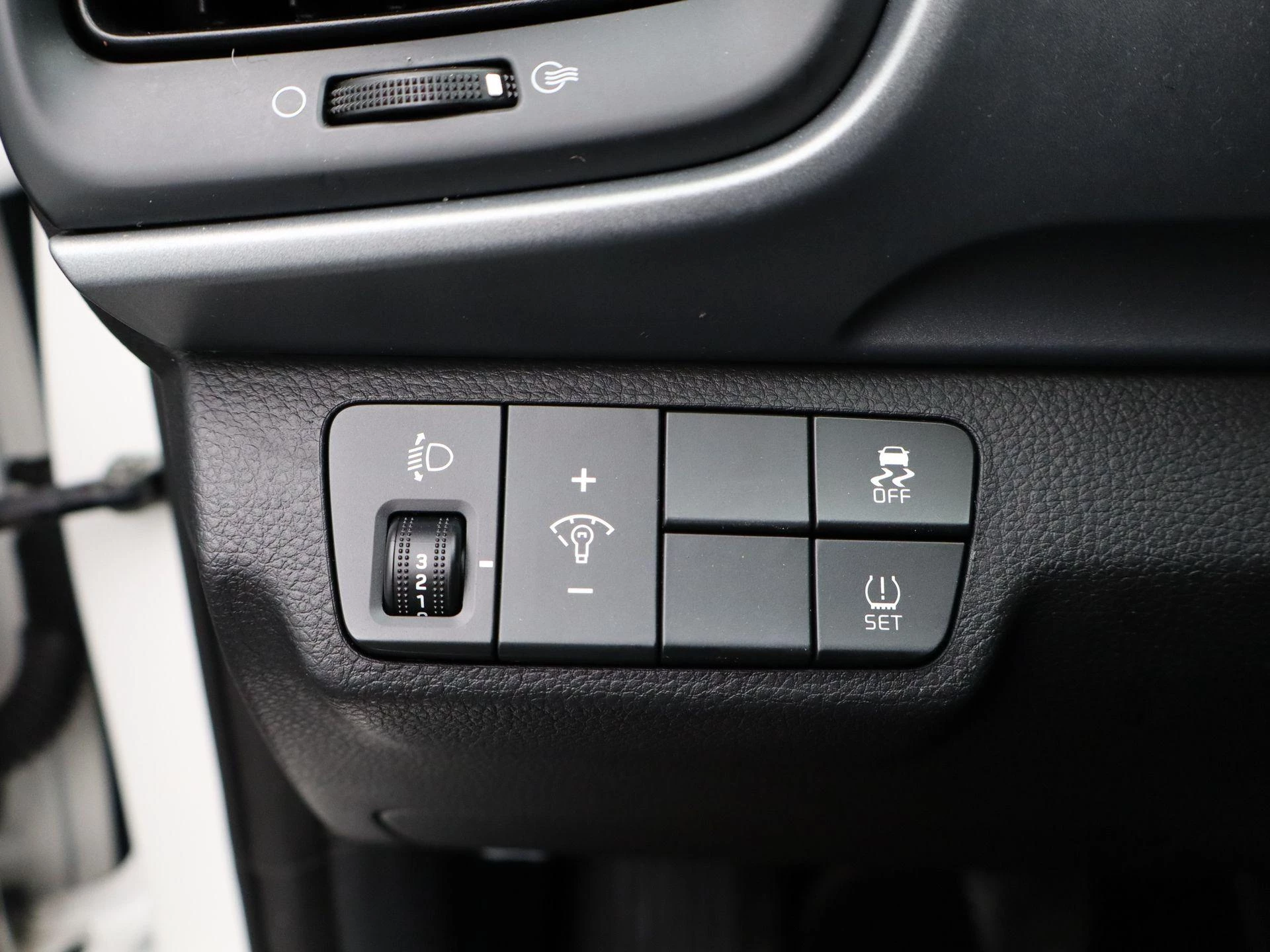 Kia-Stonic-image-24