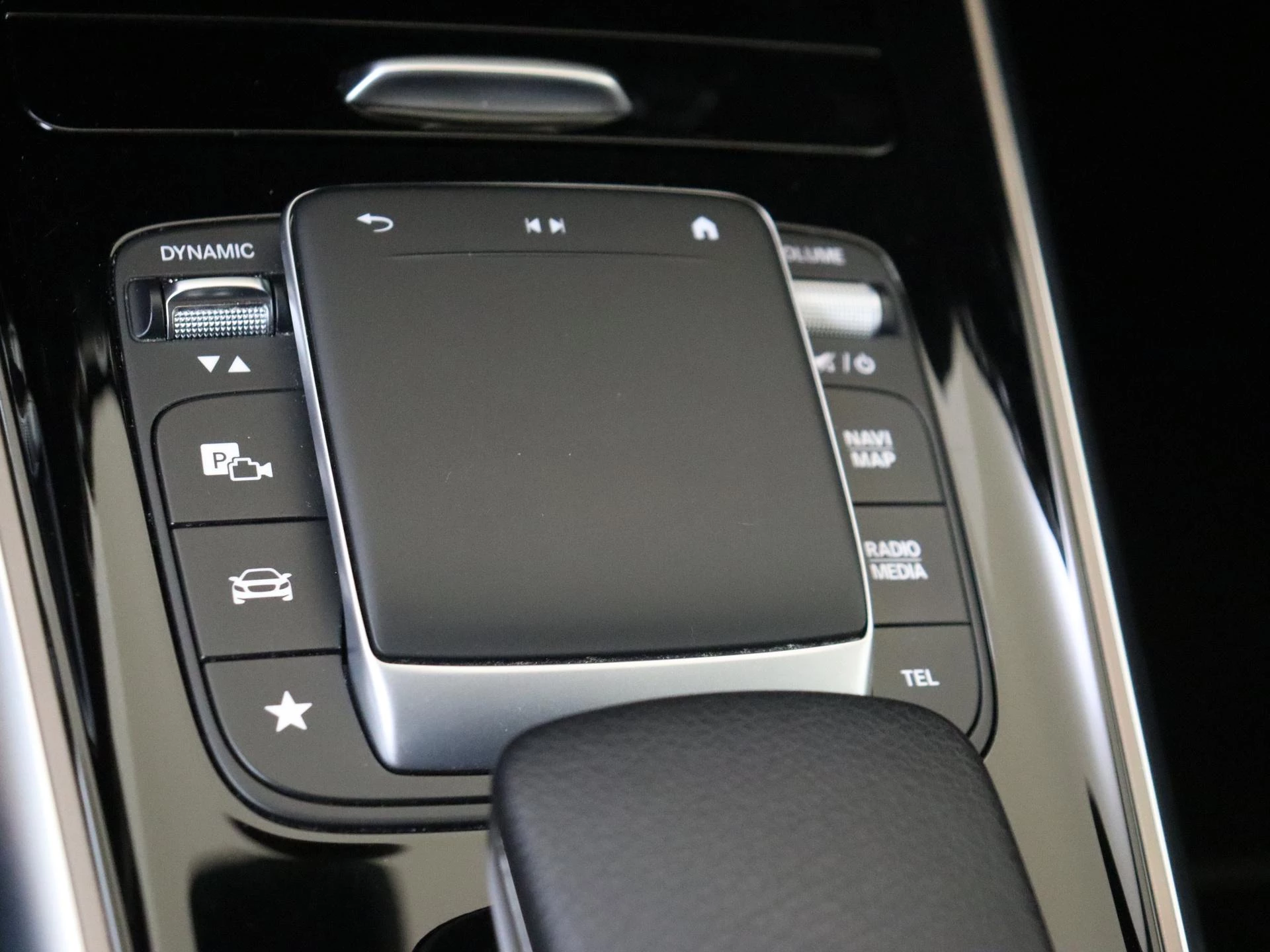 Mercedes-Benz GLA 200 AMG Line