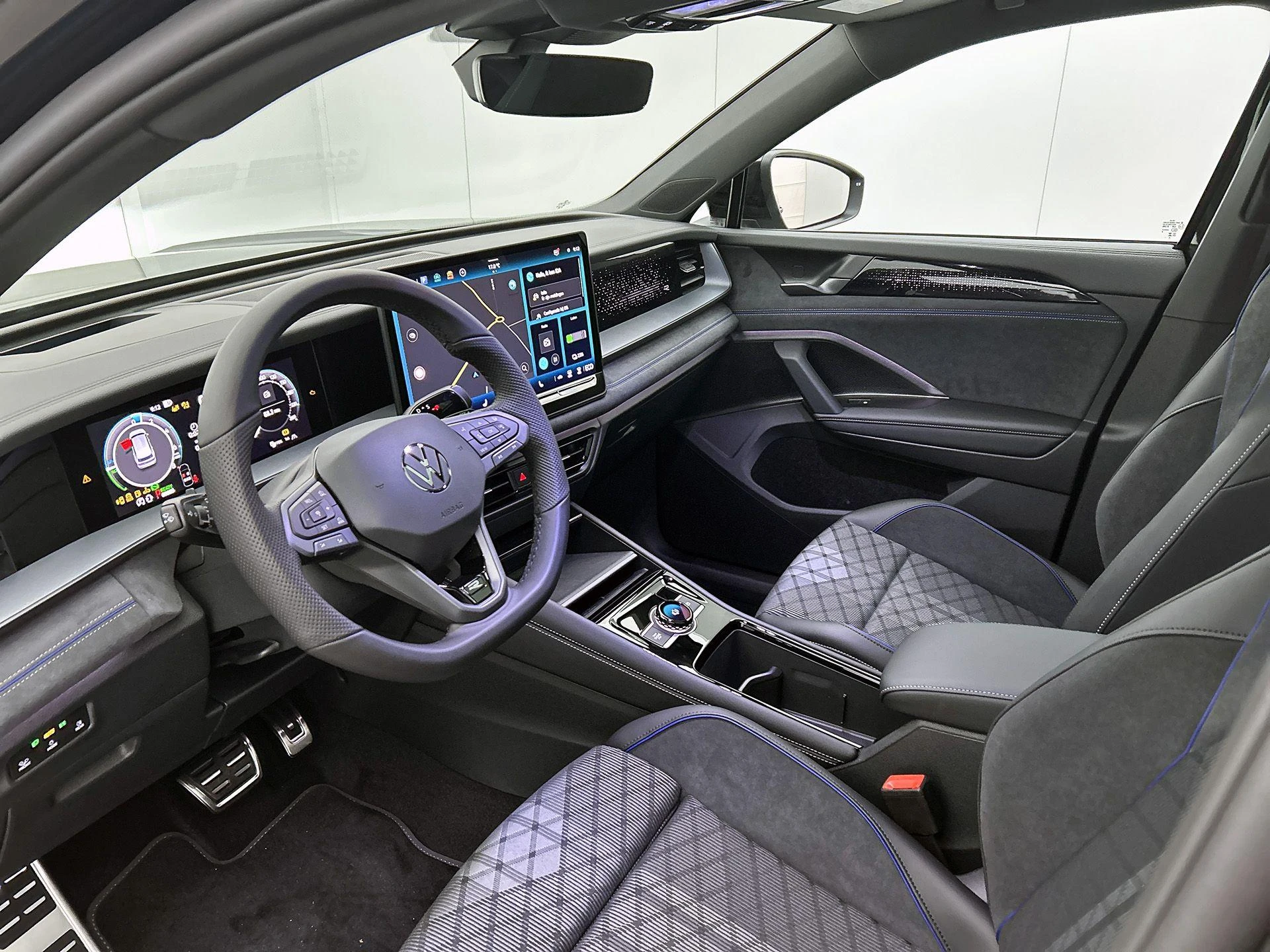 Volkswagen-Tayron-image-29
