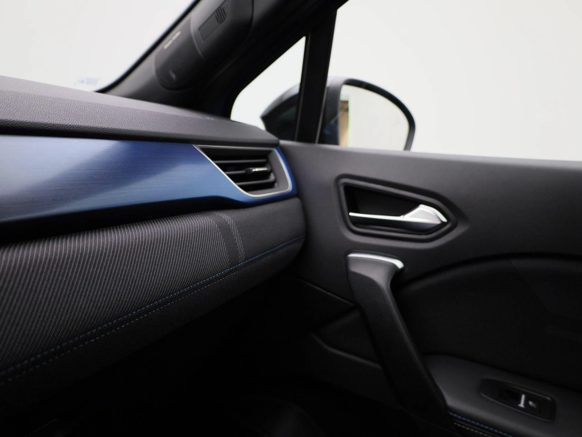Renault-Captur-image-24