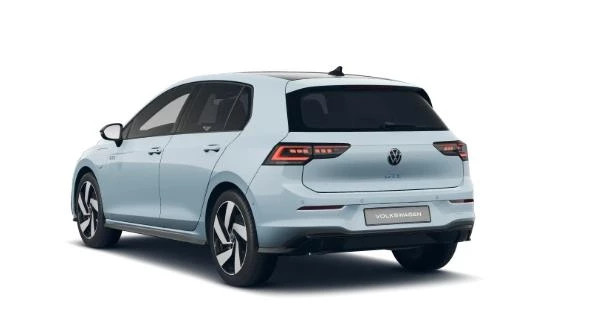 Volkswagen-Golf-image-5