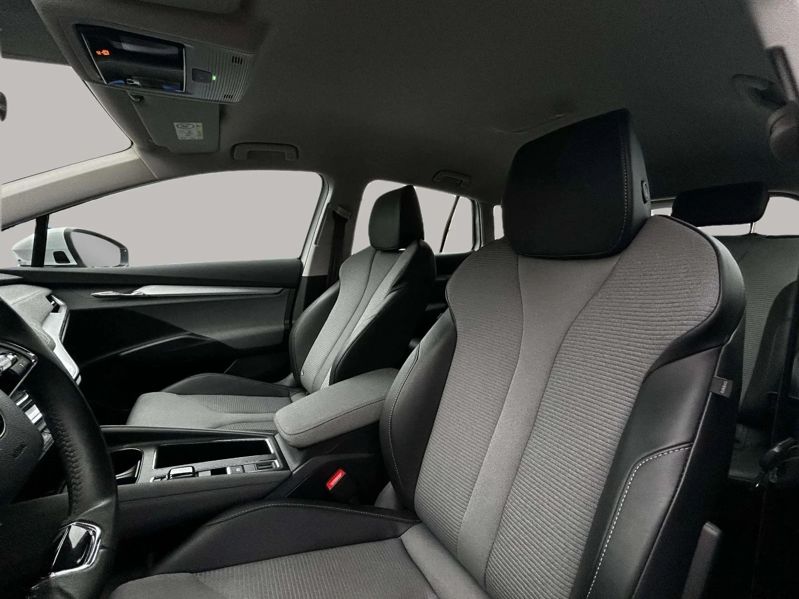 Škoda-Enyaq iV-image-10