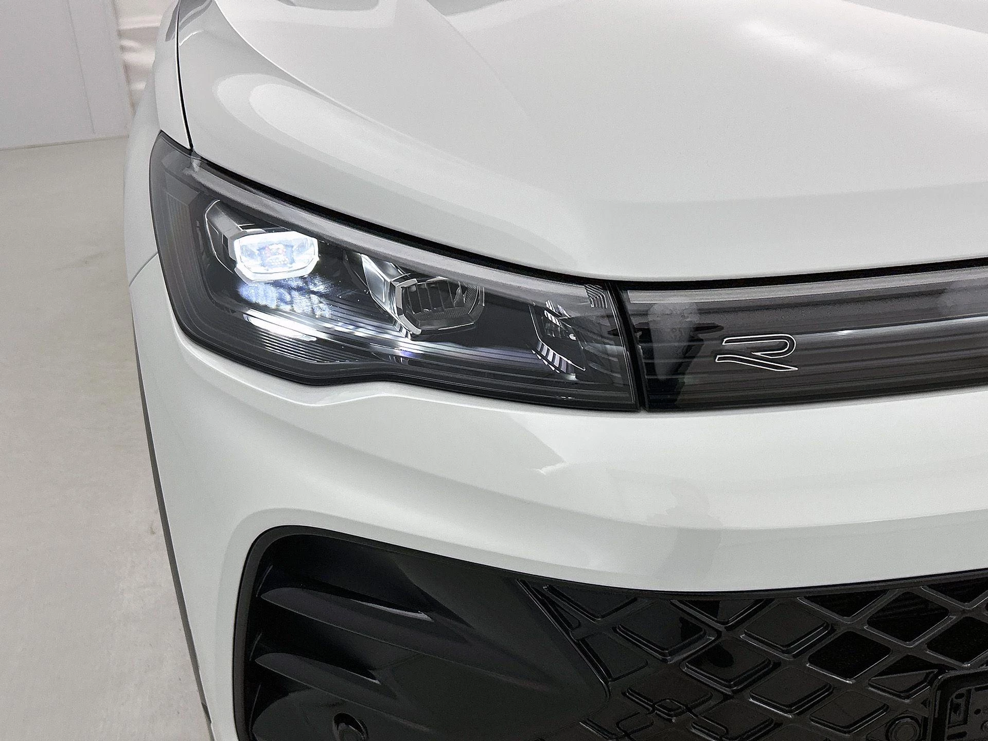 Volkswagen-Tiguan-image-21