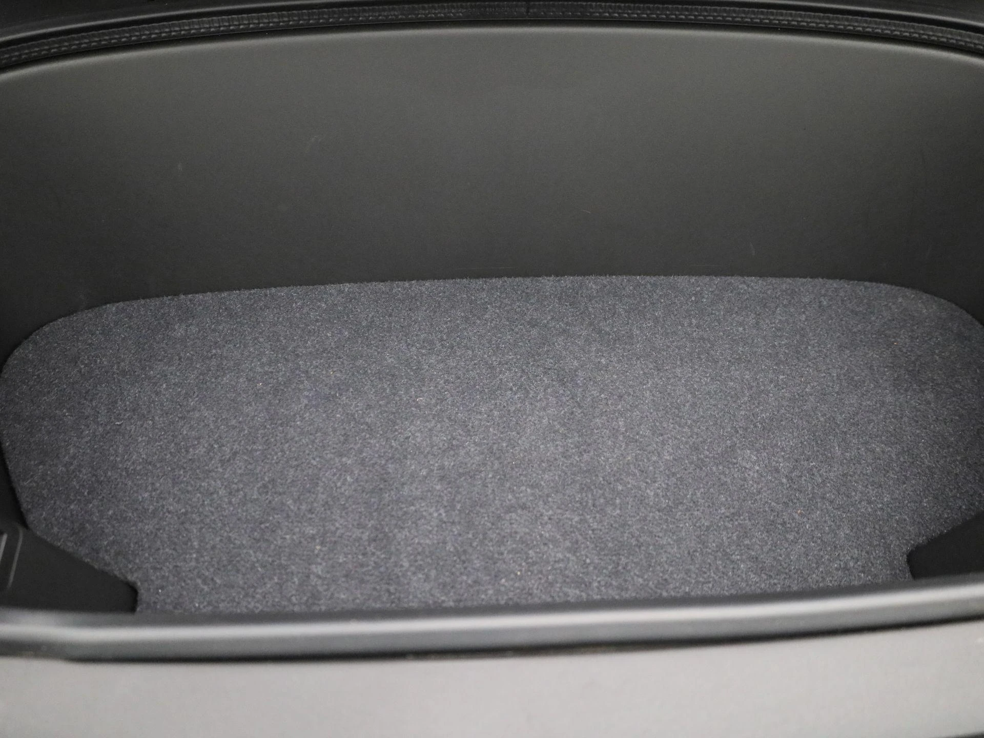 Volvo-C40-image-34