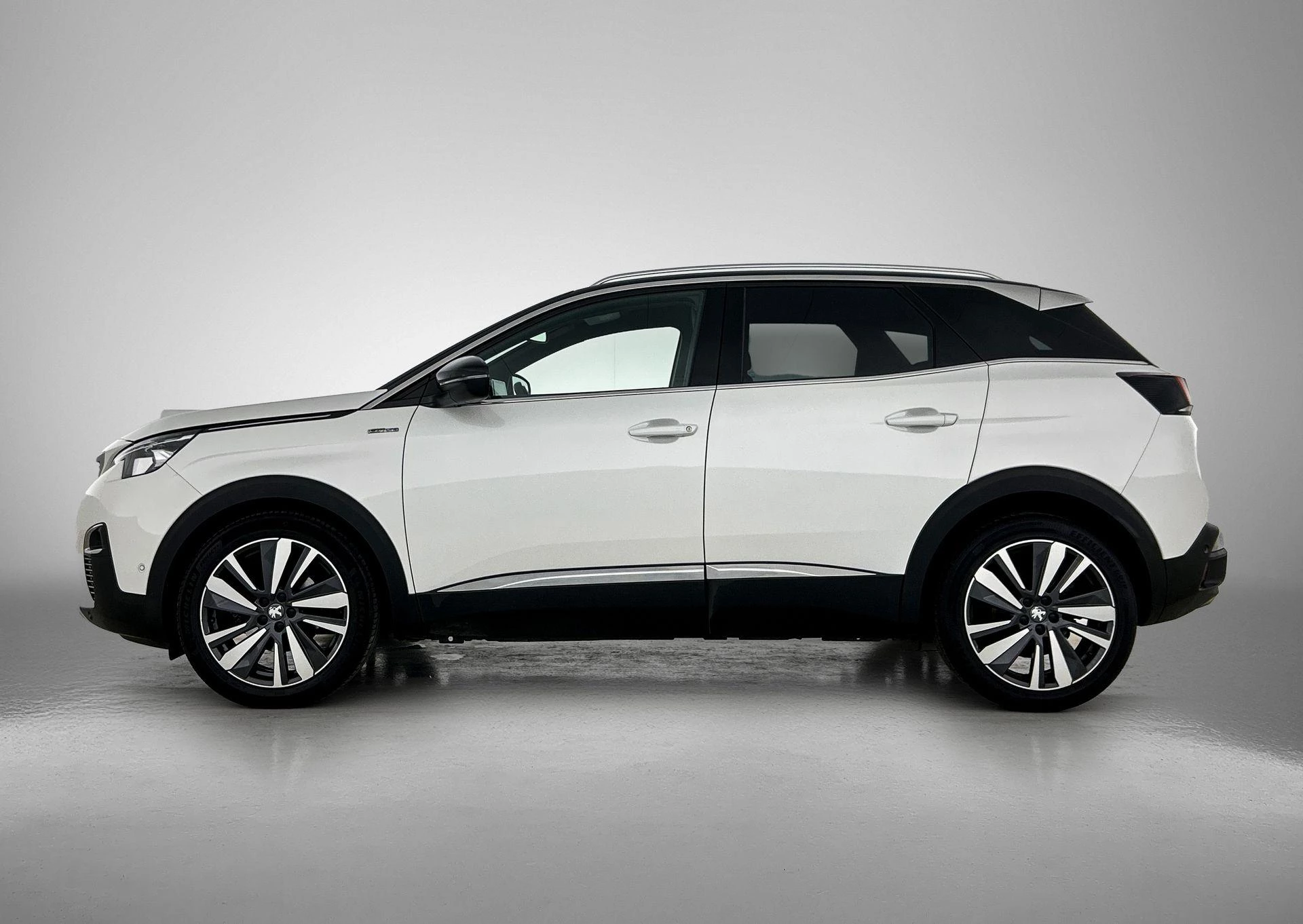 Peugeot-3008-image-1