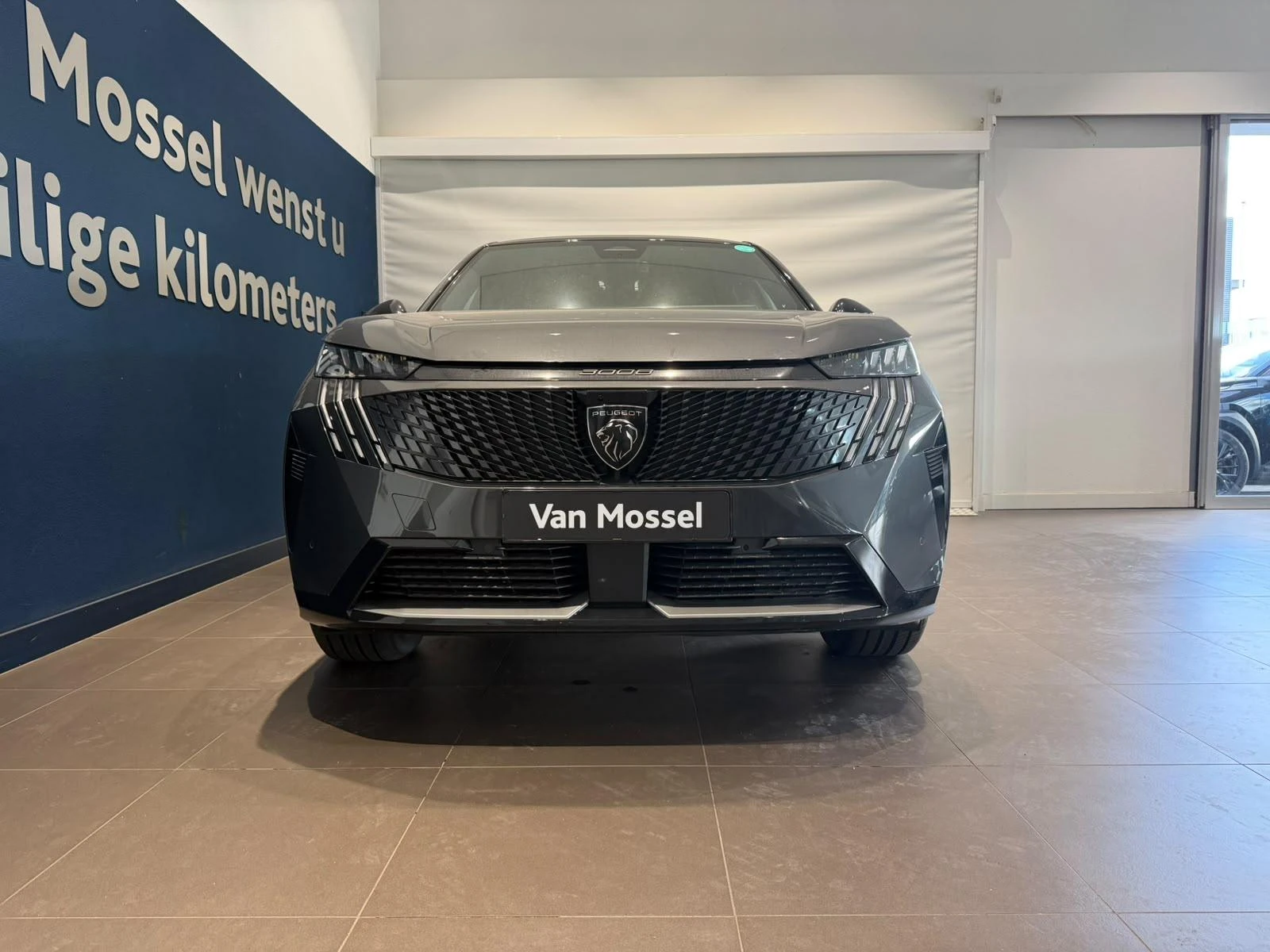 Peugeot-e-3008-image-3