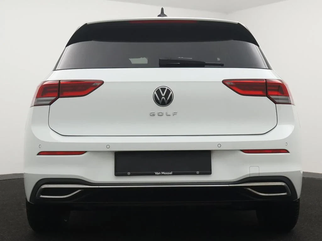 Volkswagen-Golf-image-20
