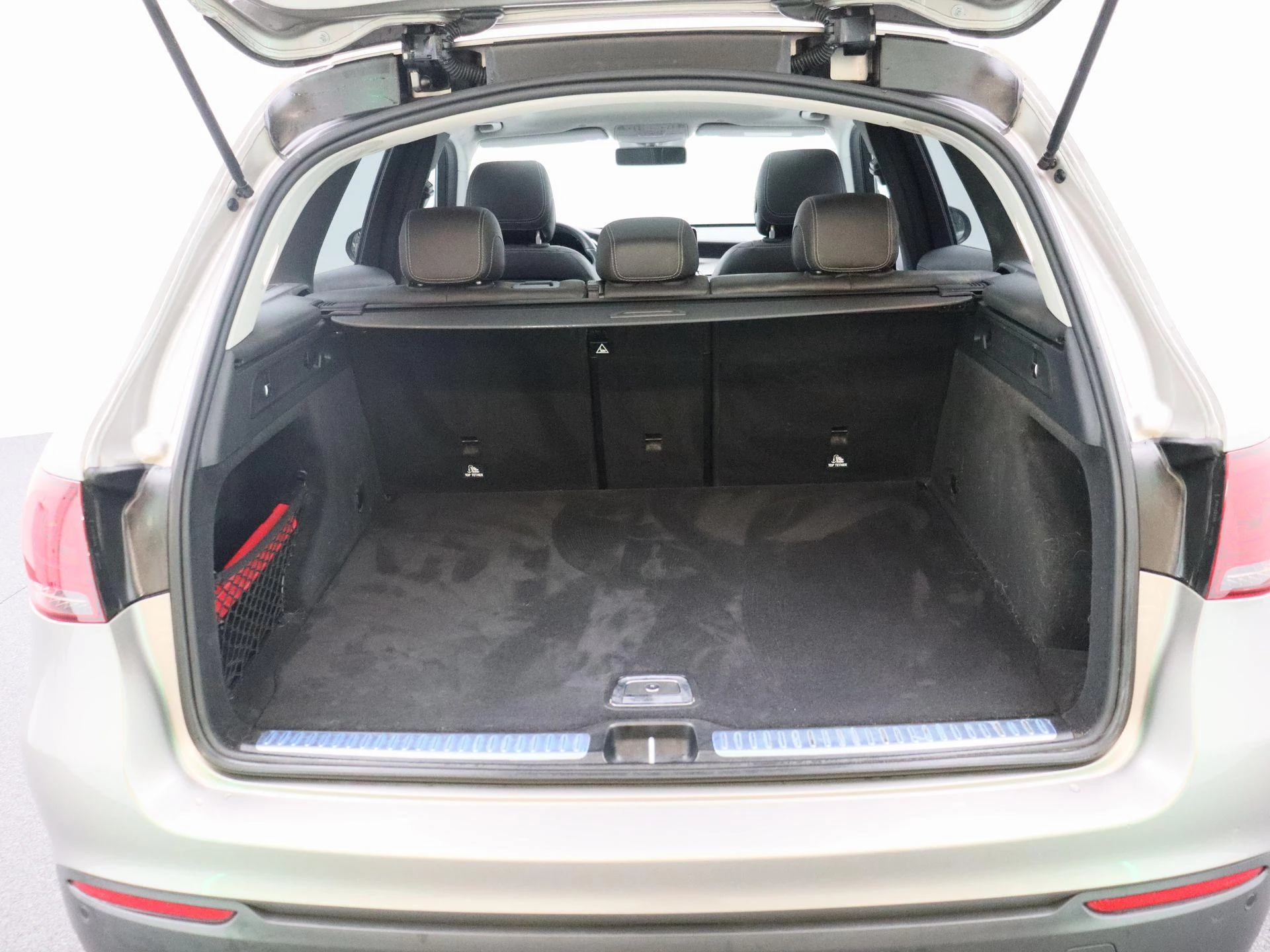 Mercedes-Benz GLC 300d SUV + LEDER + PANORAMISCH DAK + CARPLAY + TREKHAAK +