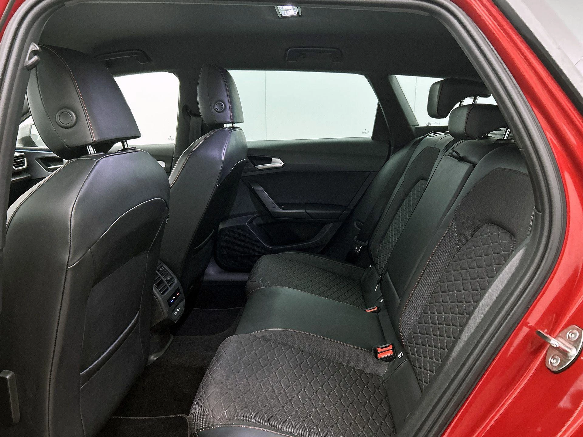 SEAT-Leon-image-25
