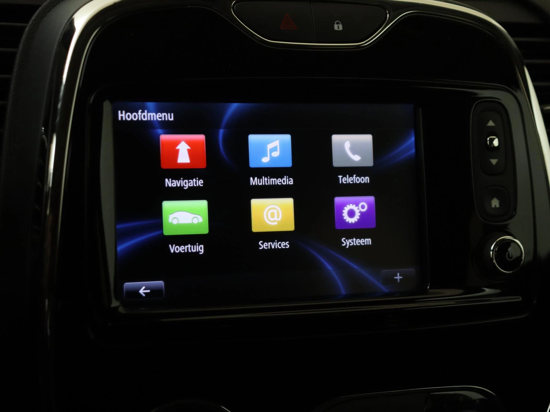 Renault-Captur-image-19