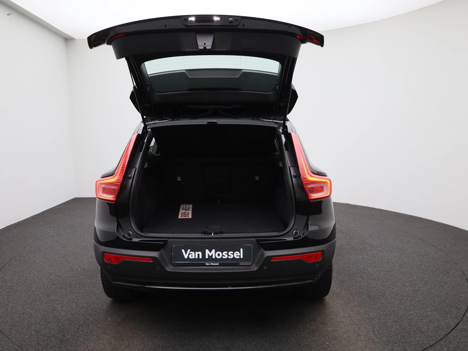 Volvo-XC40-image-10