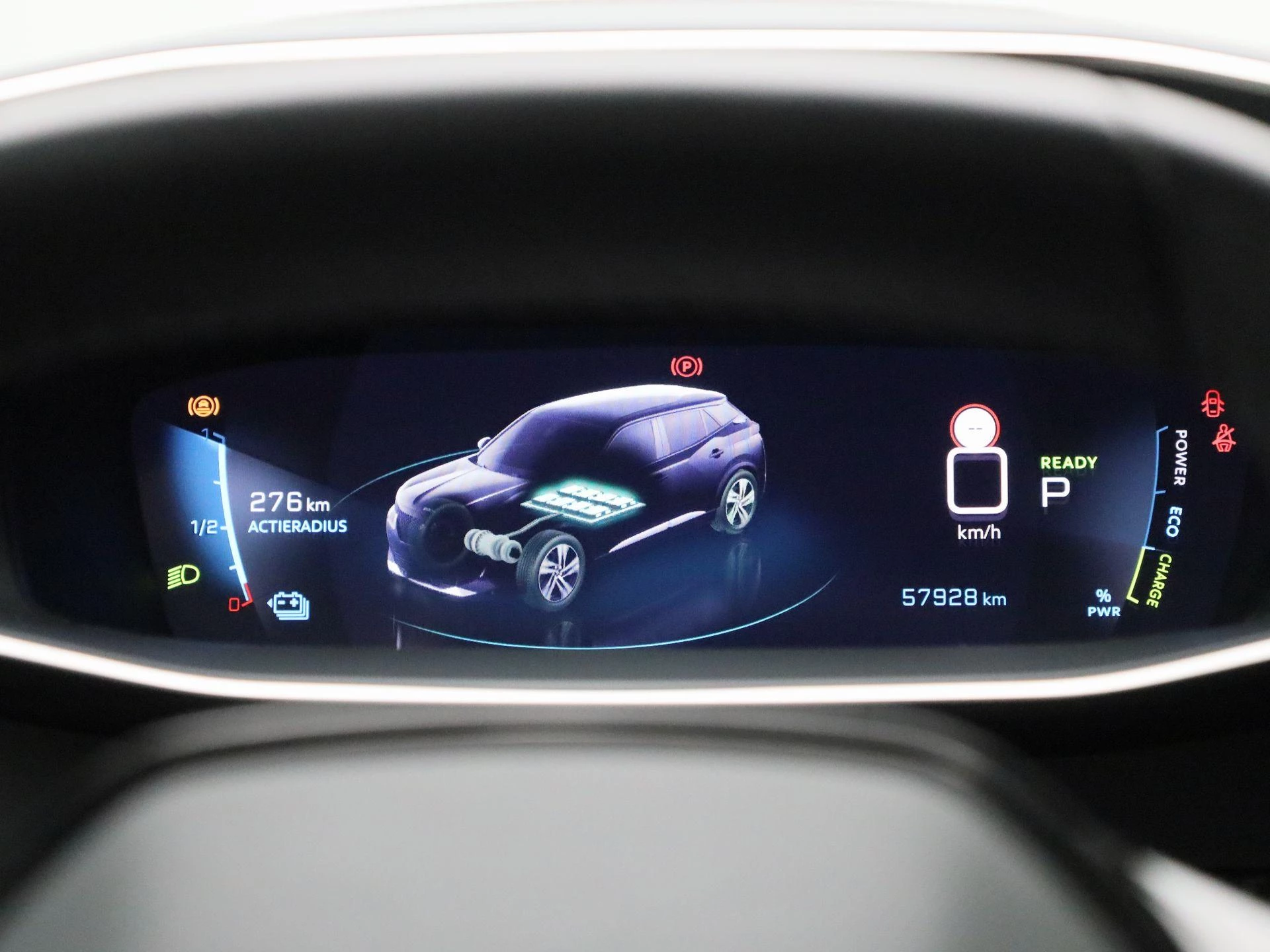 Peugeot-e-2008-image-8