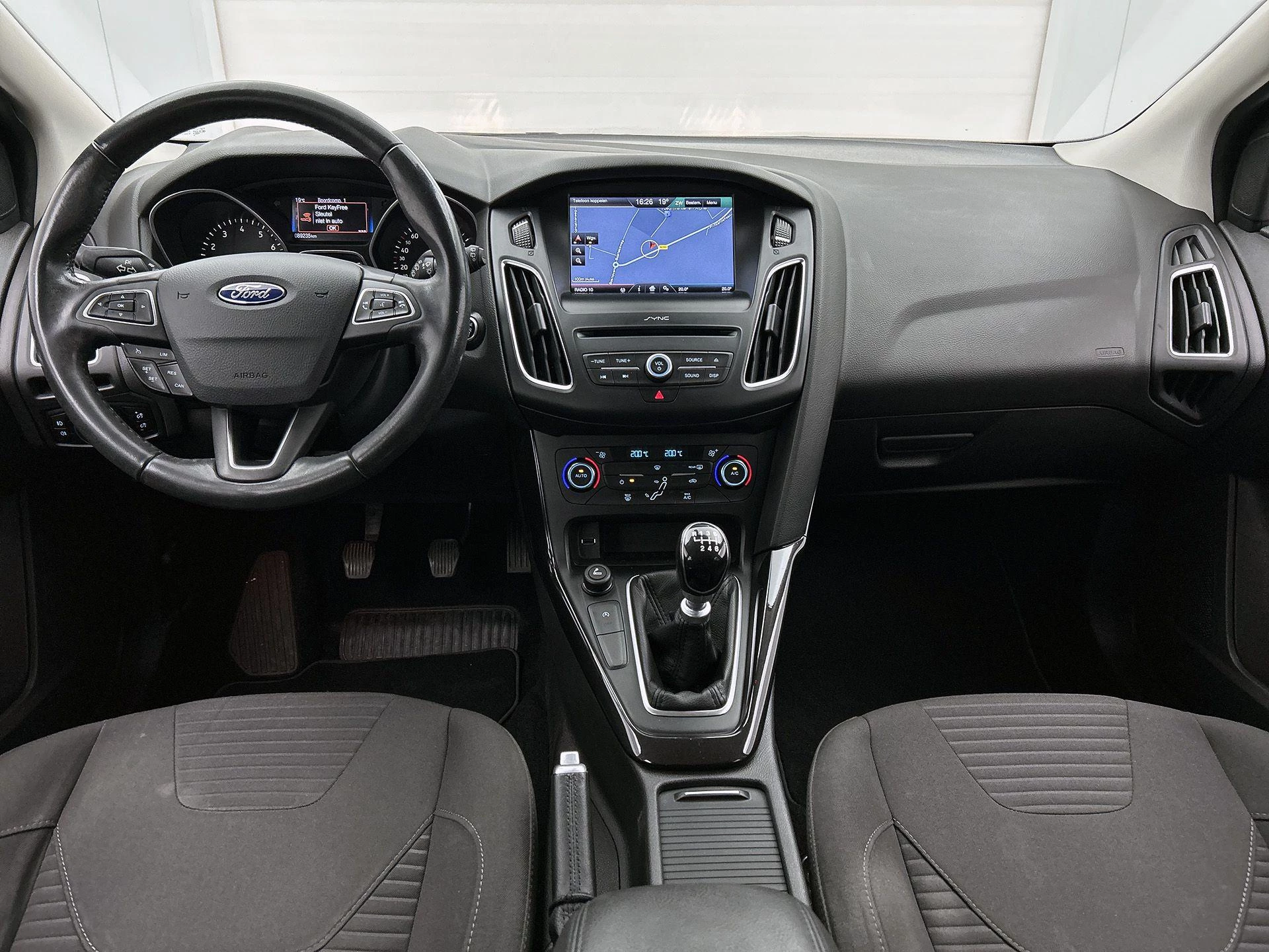 Ford Focus Wagon 1.0 Titanium