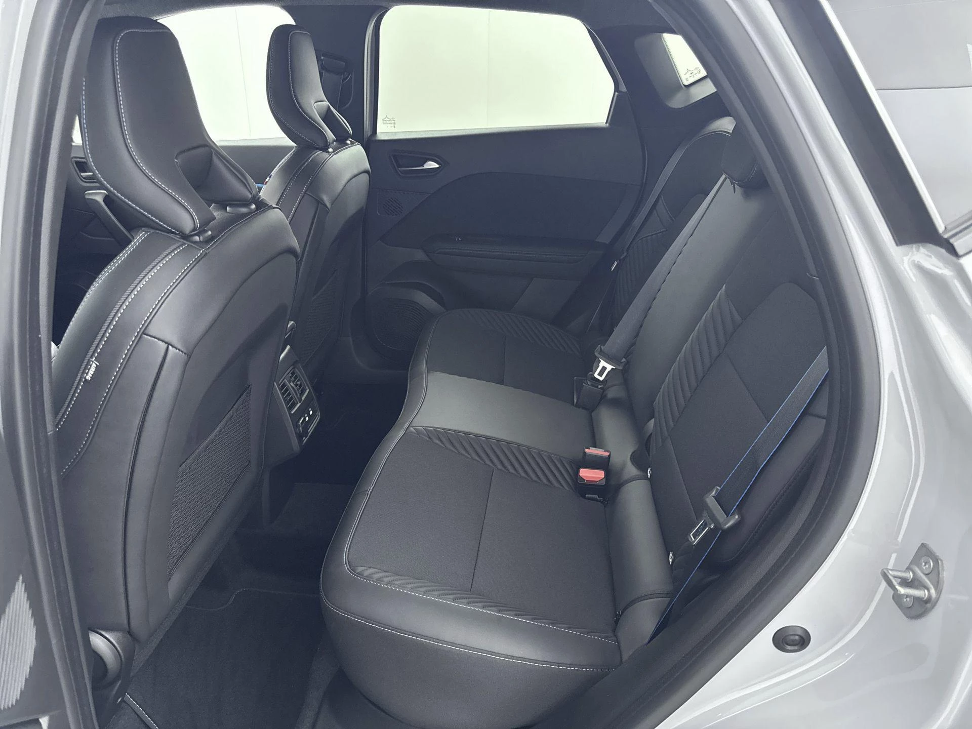 Renault Captur 1.6 E-Tech full hybrid 145Pk esprit Alpine