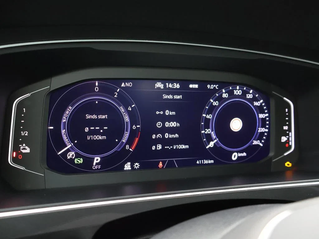 Volkswagen-Tiguan-image-23