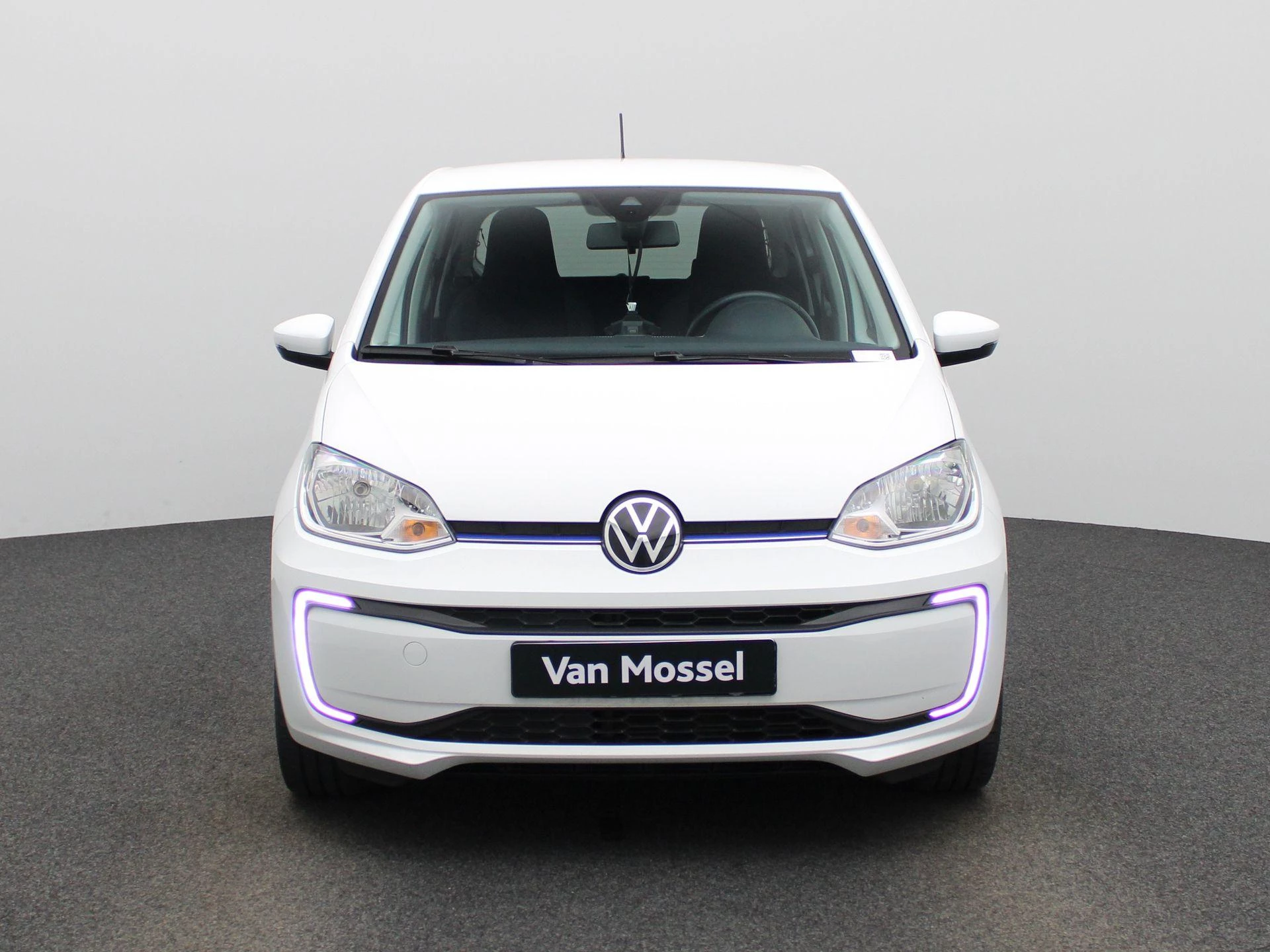 Volkswagen-e-up!-image-2