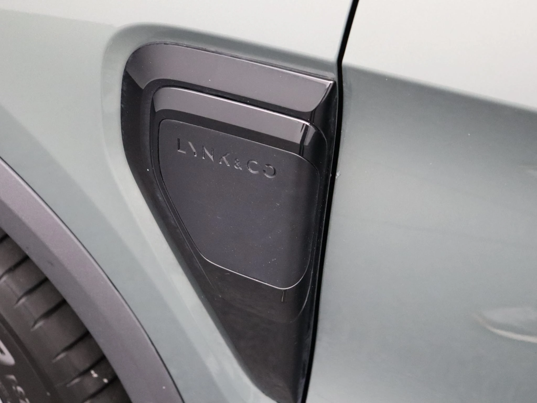Lynk & Co-01-image-22