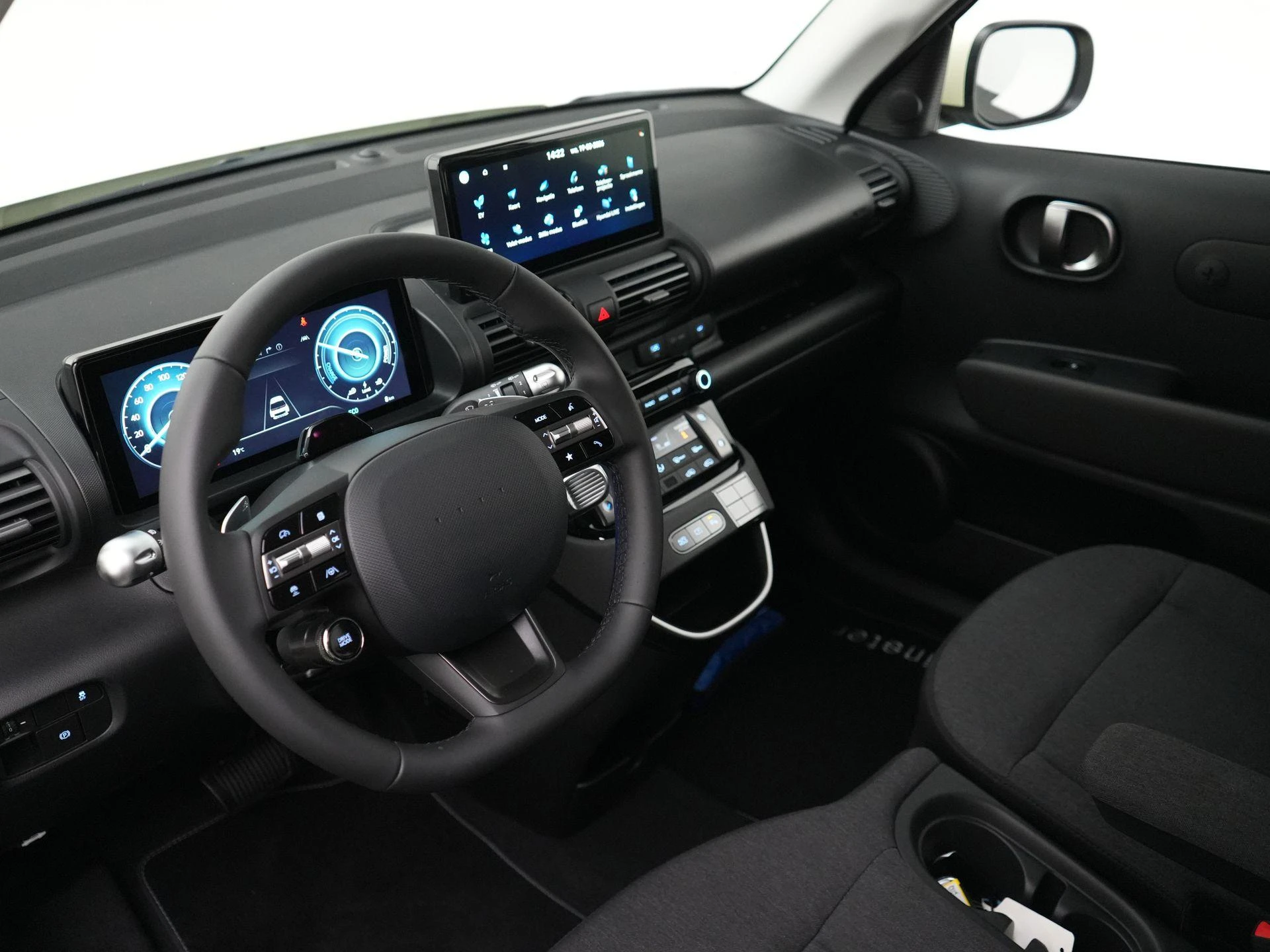 Hyundai-Inster-image-34
