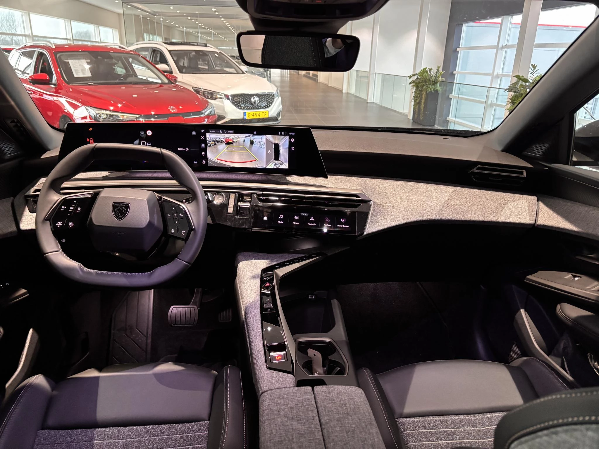 Peugeot-5008-image-16