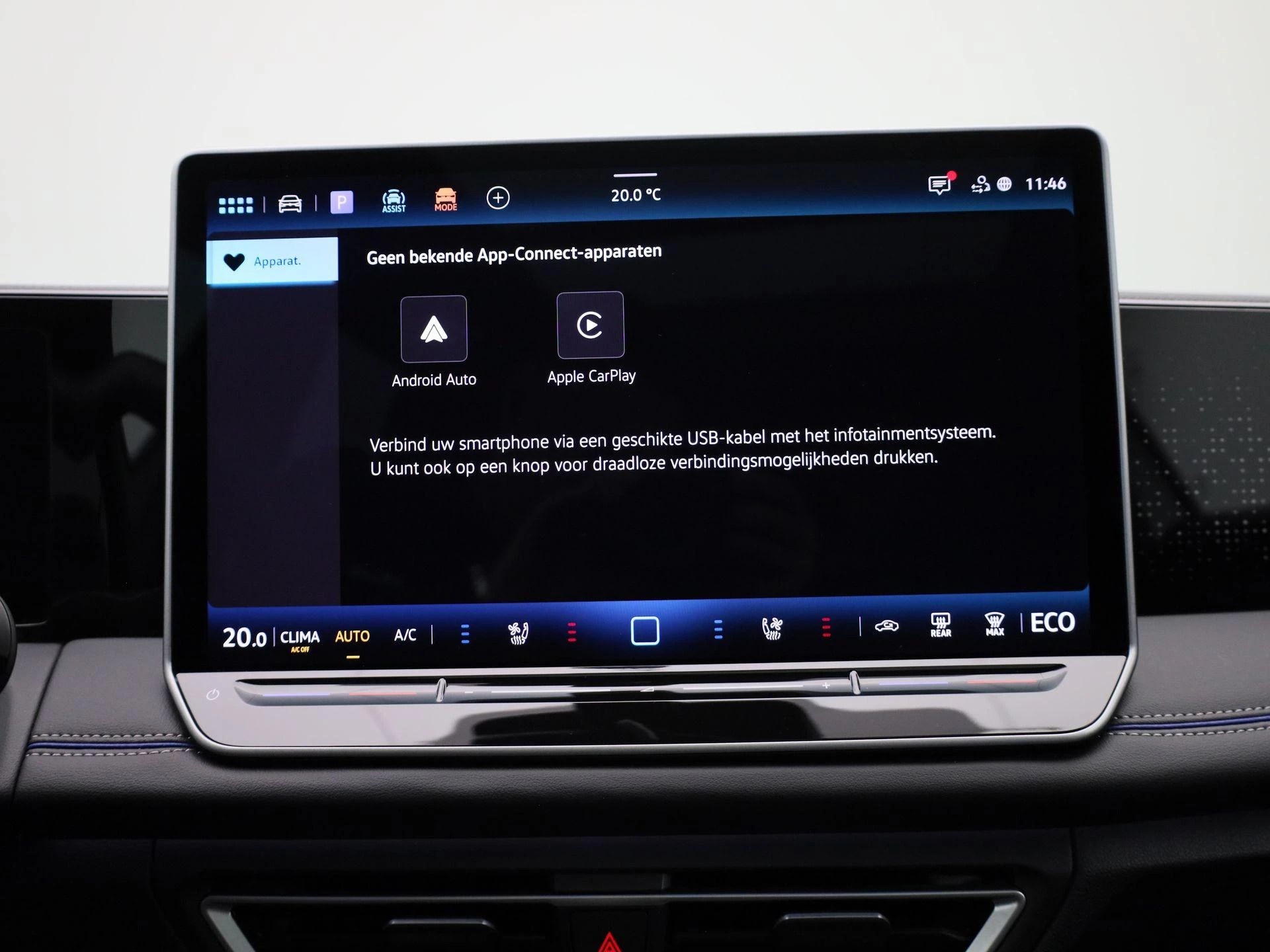 Volkswagen-Tiguan-image-27