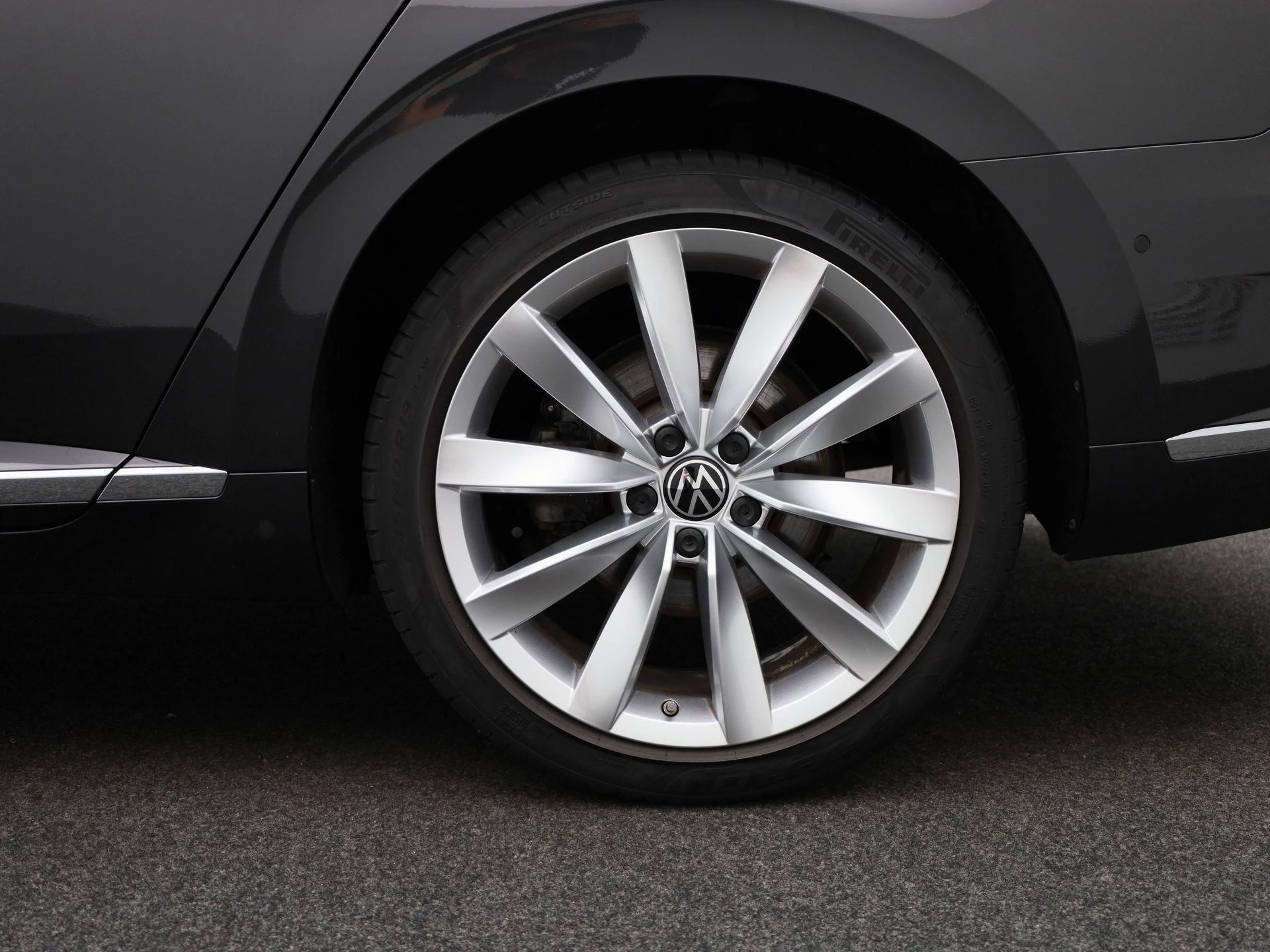 Volkswagen Arteon 1.4 TSI eHybrid R-Line Business+ 218 PK|