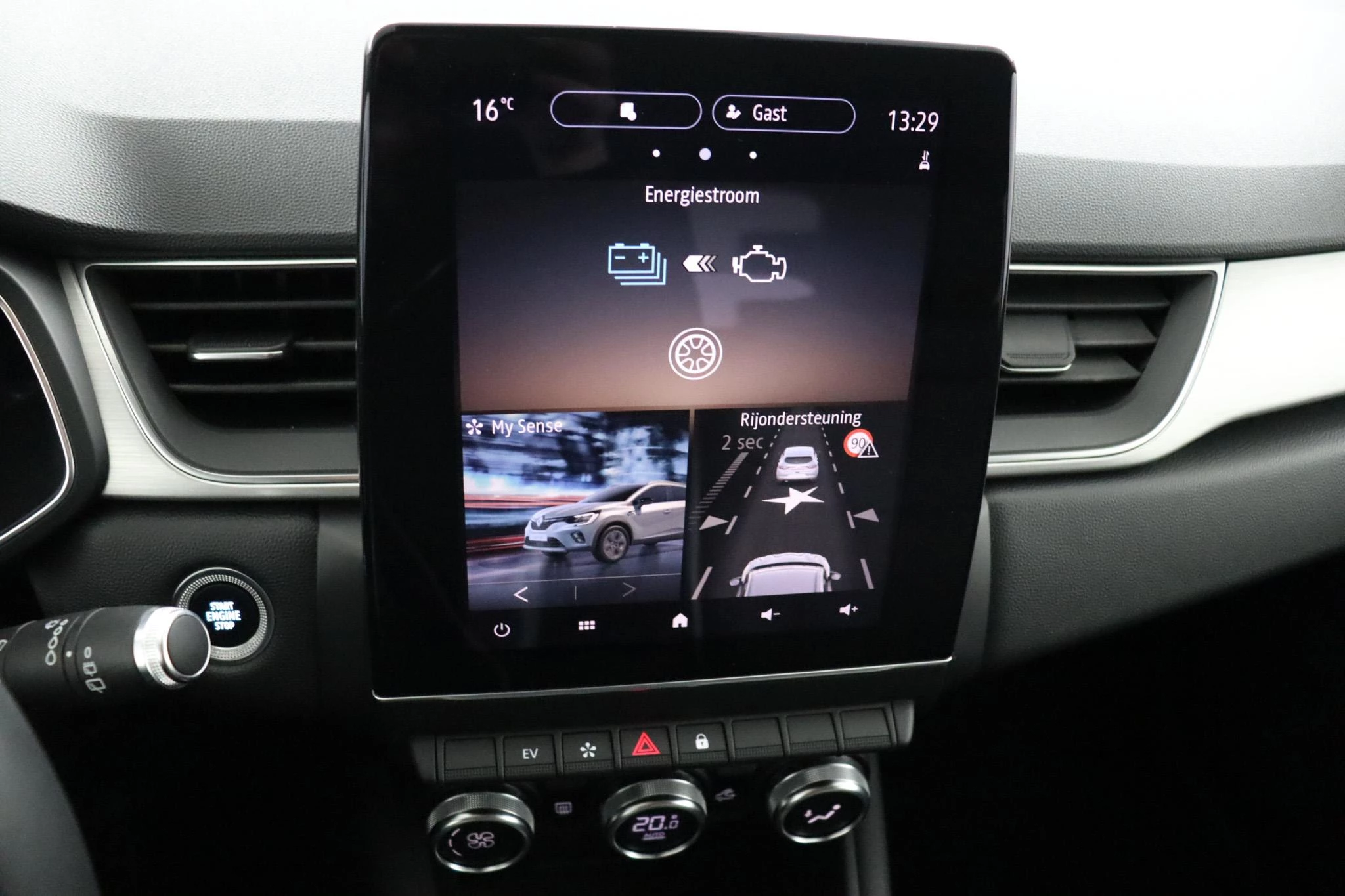 Renault-Captur-image-39