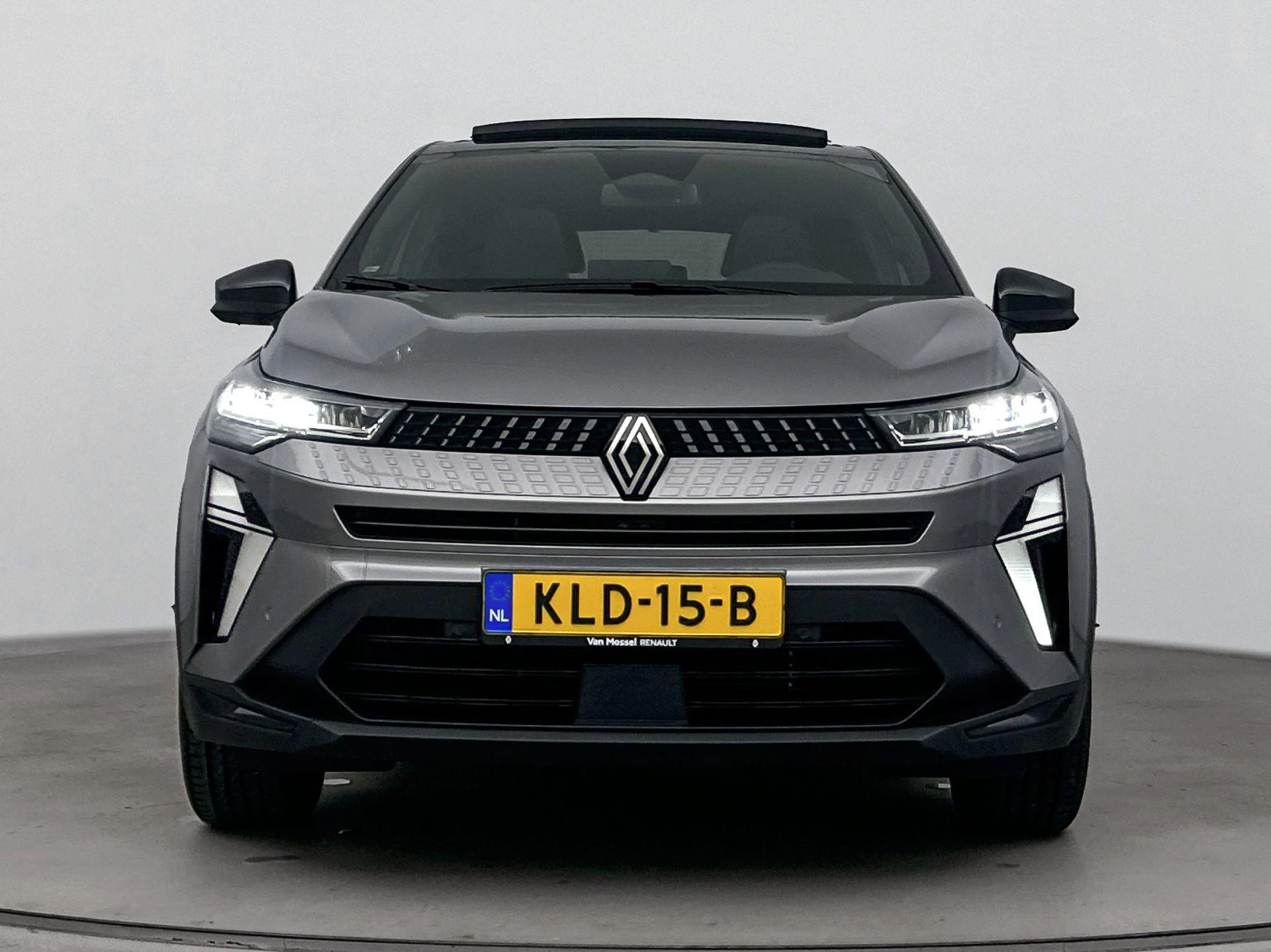 Renault Captur 1.8 E-Tech full hybrid 160Pk Techno