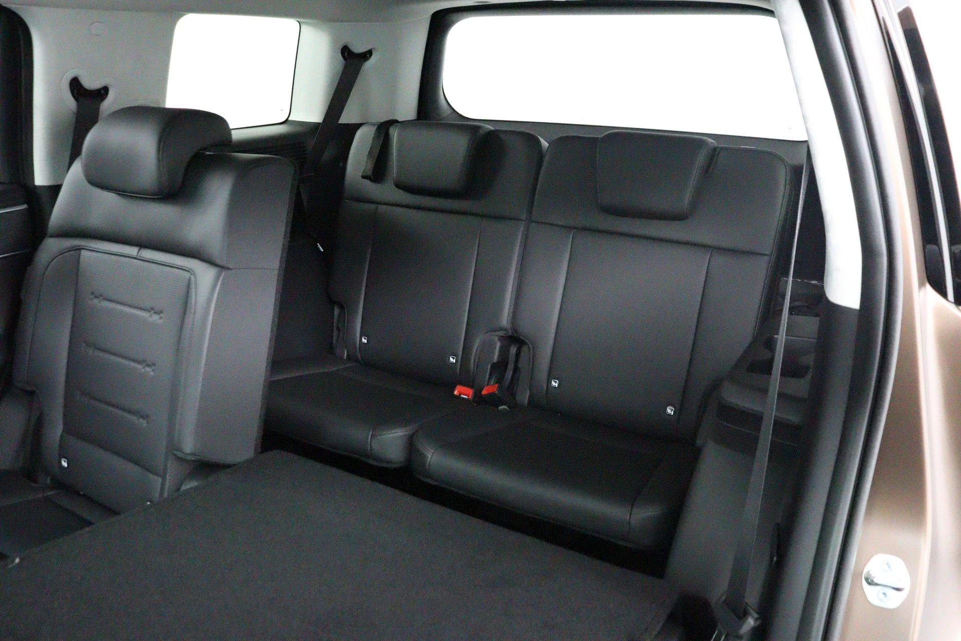 Hyundai-Santa Fe-image-44