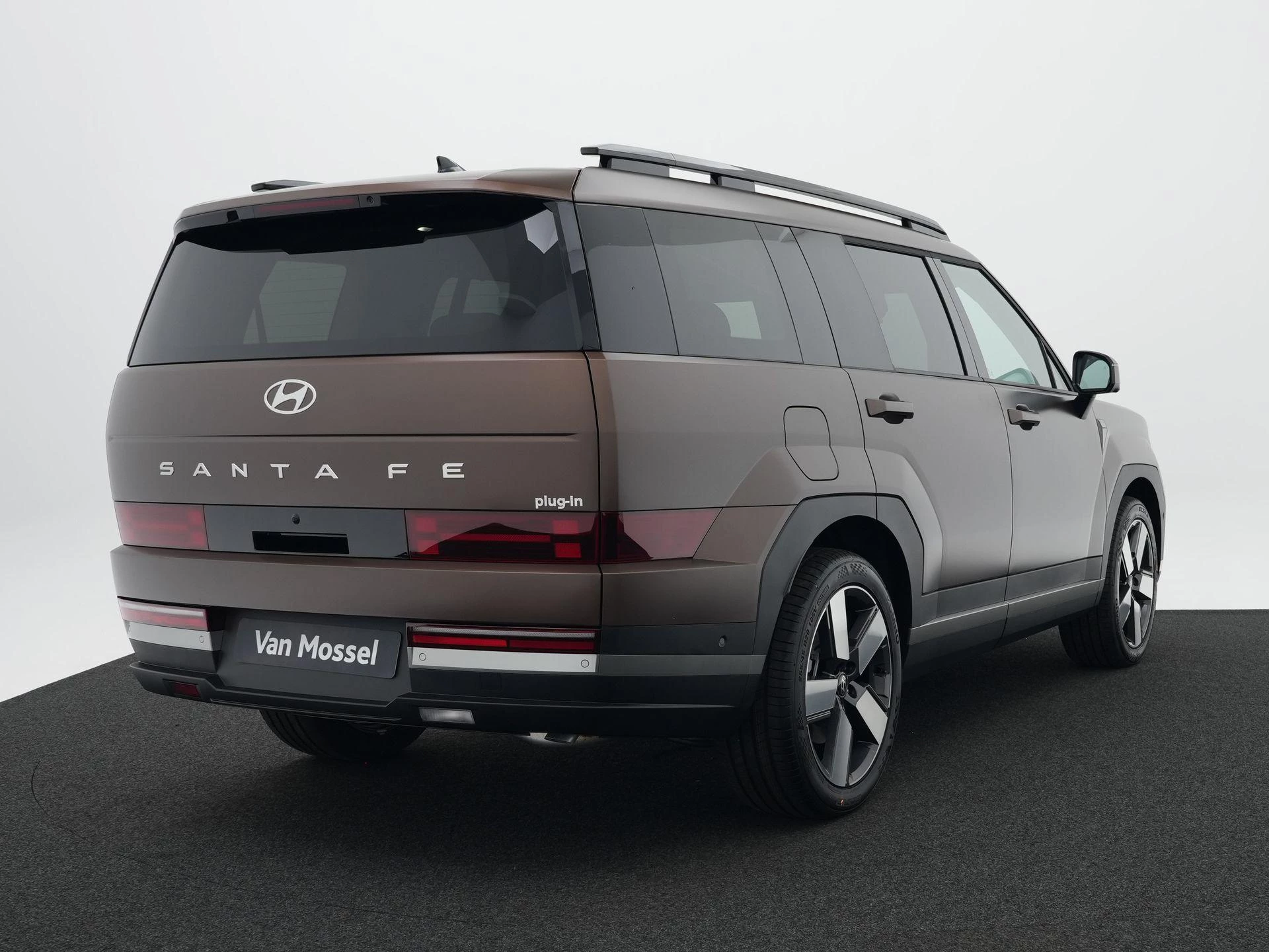 Hyundai-Santa Fe-image-11