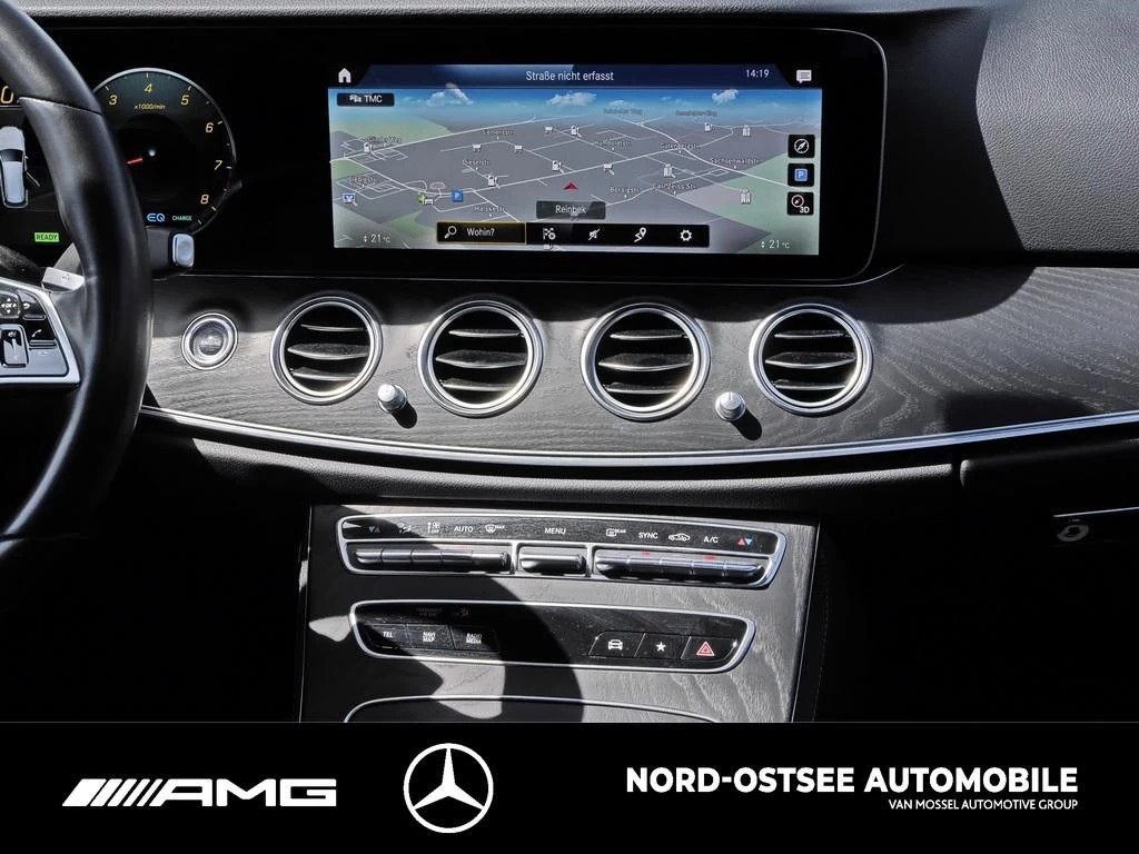 Mercedes-Benz E-Klasse 200 T AVANTGARDE KAMERA TOTW AHK NIGHT LED AVANTGARDE
