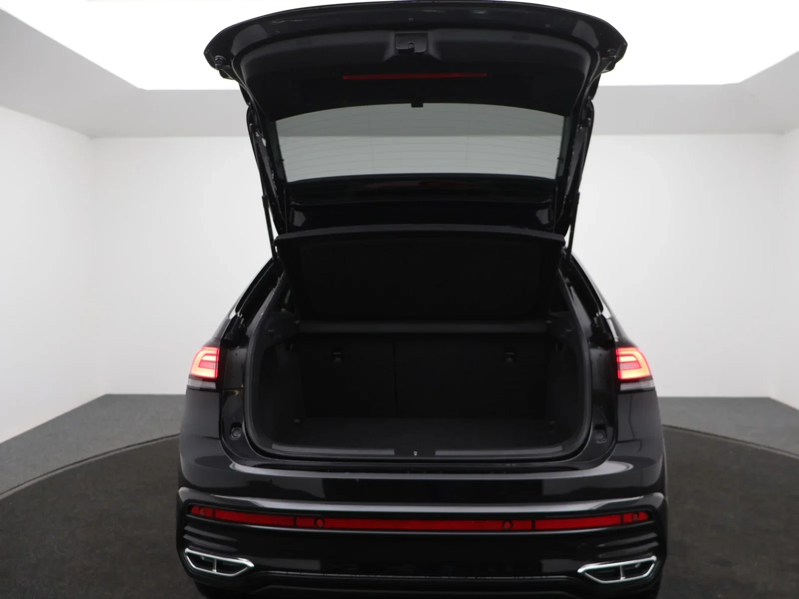 Volkswagen-Taigo-image-10
