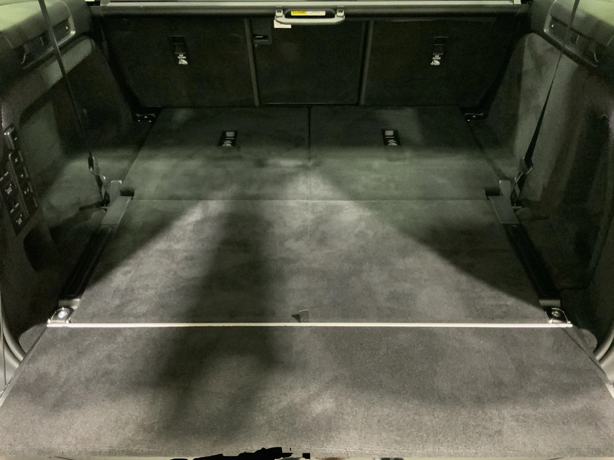 Land Rover-Discovery-image-15
