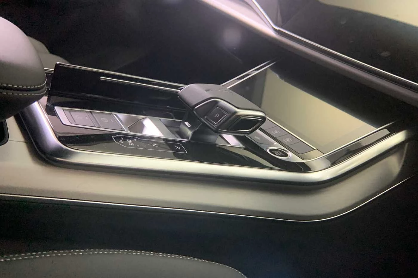 Audi-Q7-image-7
