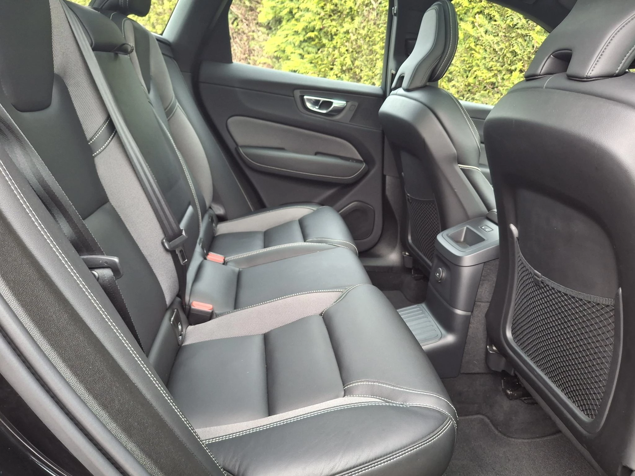 Volvo XC60 T6 Plug-in hybrid AWD Plus Black Edition