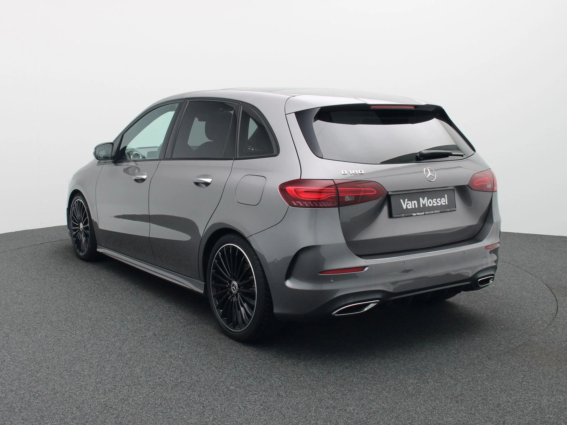Mercedes-Benz-B-Klasse-image-1