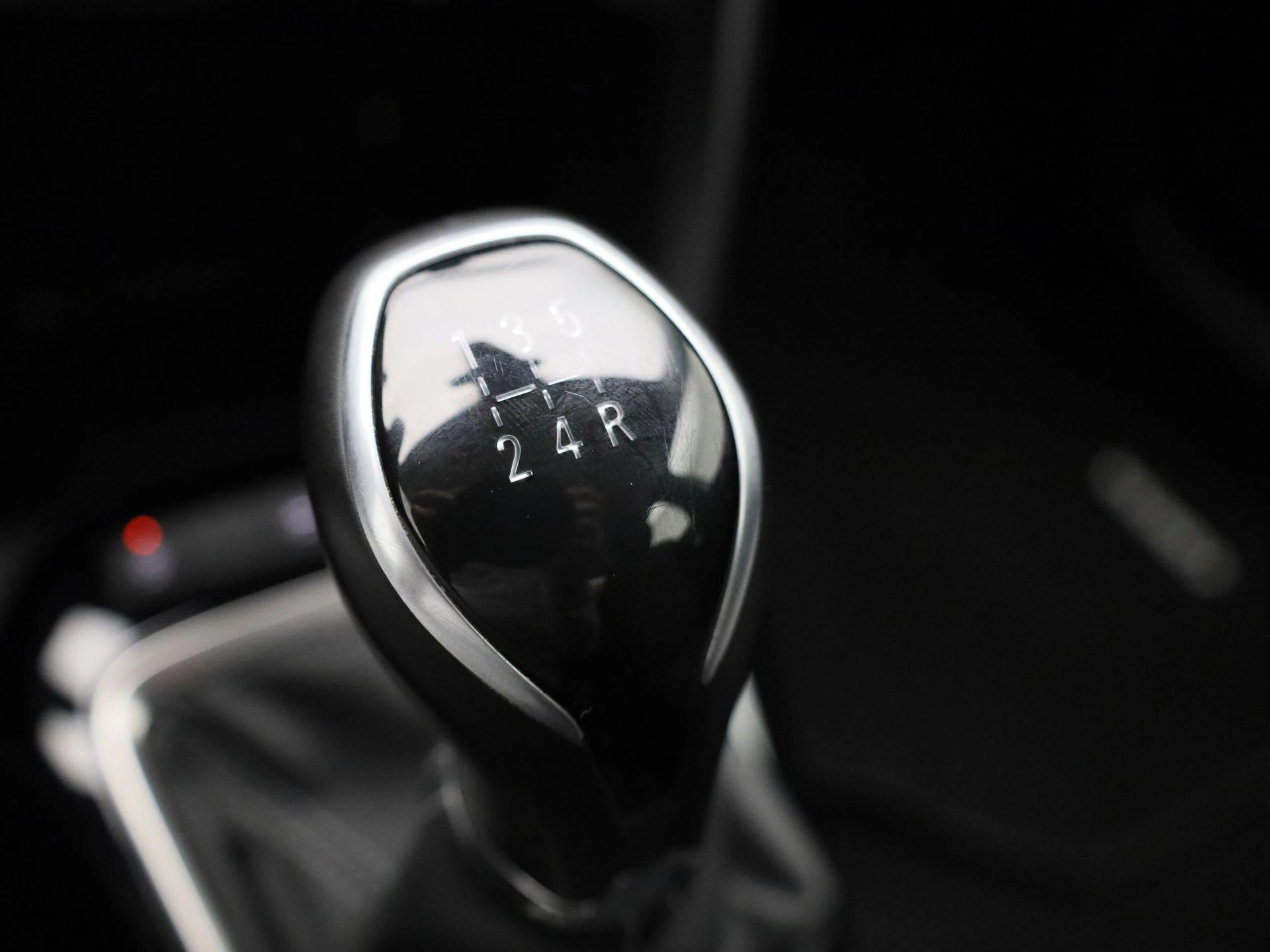 Opel-Corsa-image-14