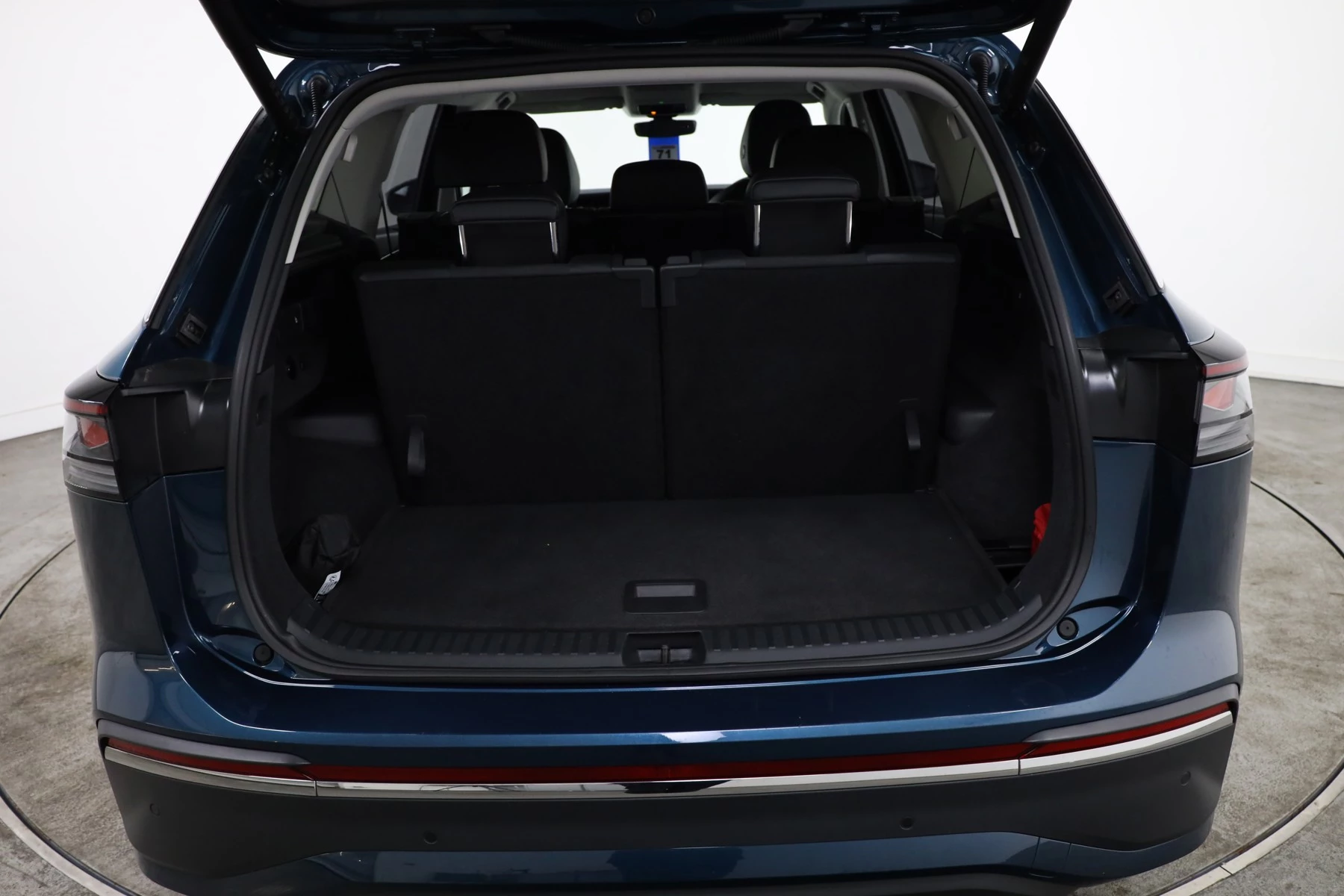 Volkswagen-Tayron-image-11