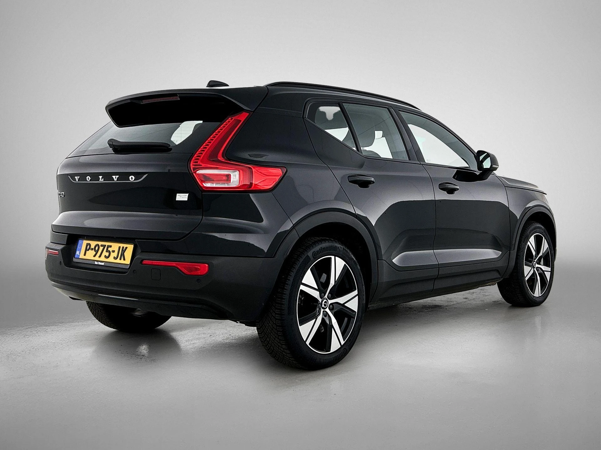 Volvo-XC40-image-3