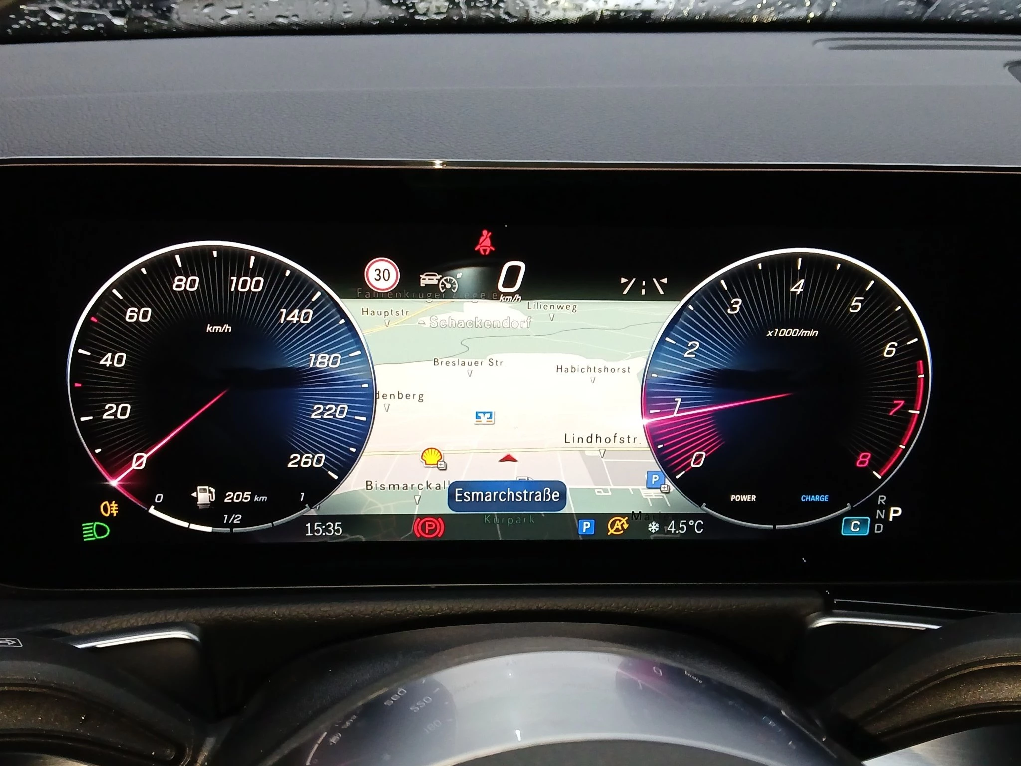 Mercedes-Benz GLB 200 Progressive AUT | LED | NAVI |
