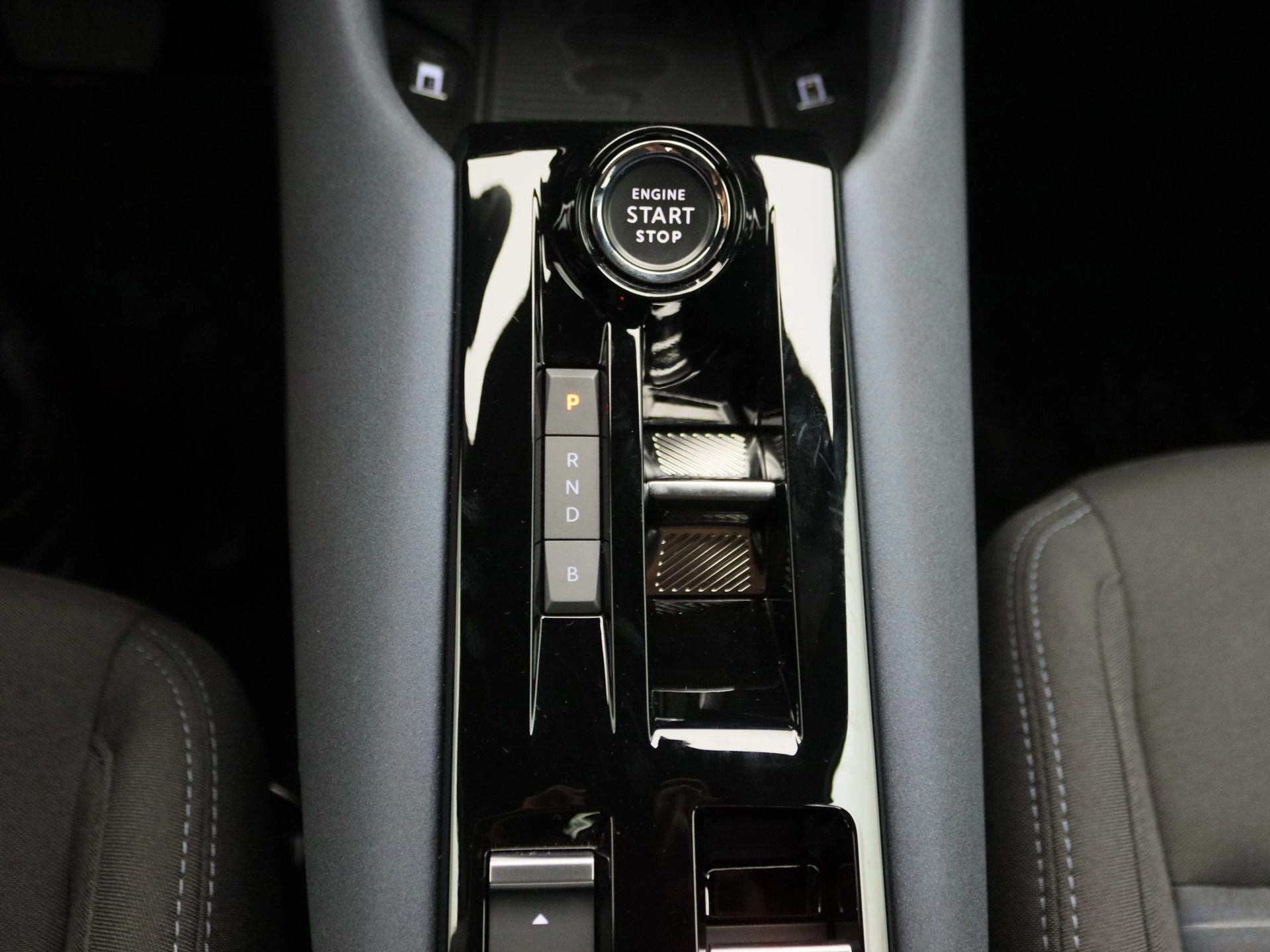 Alfa Romeo Junior Elettrica 54 kWh