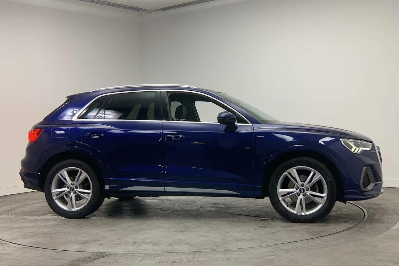 Audi-Q3-image-3