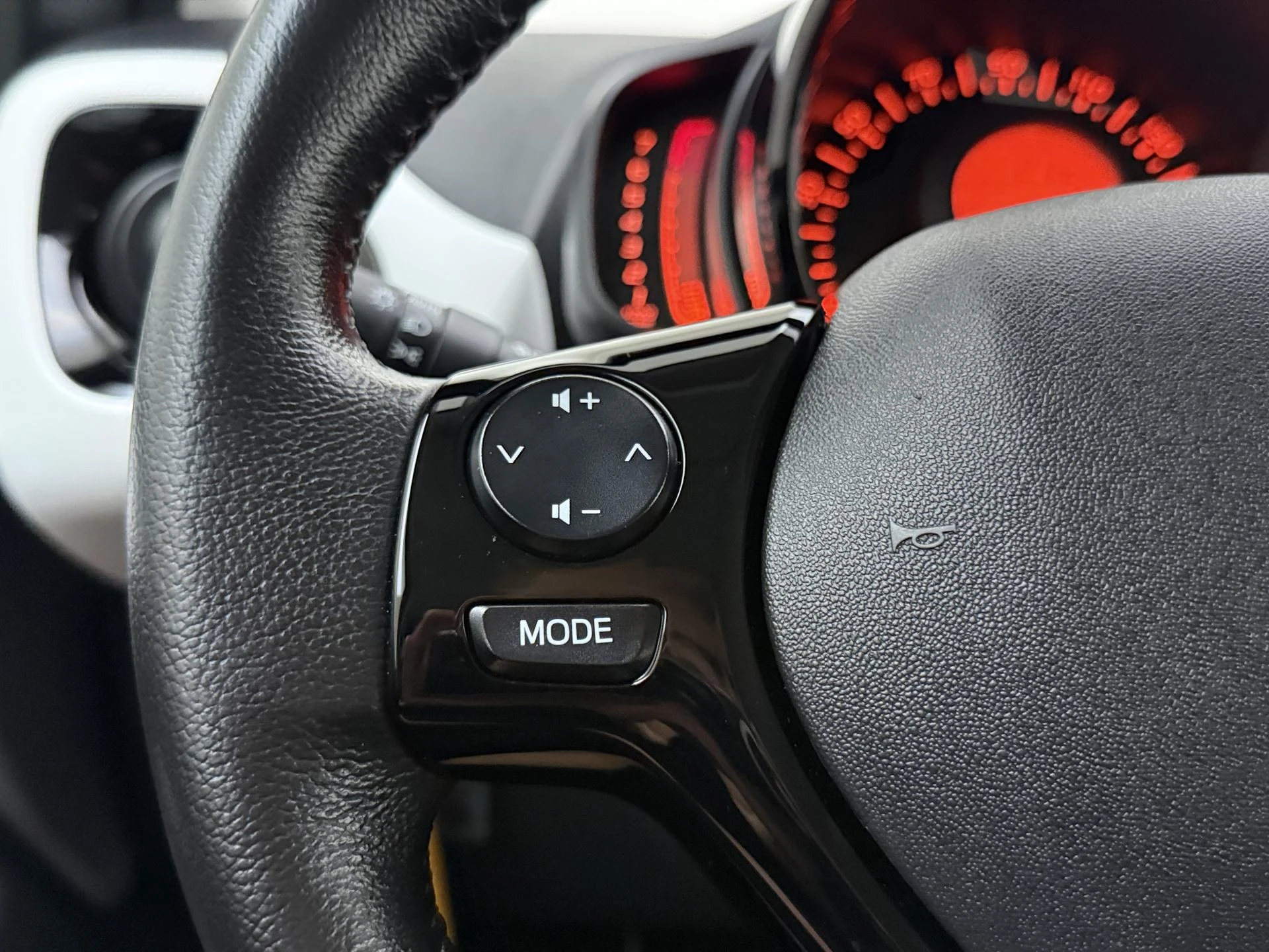 Peugeot-108-image-13