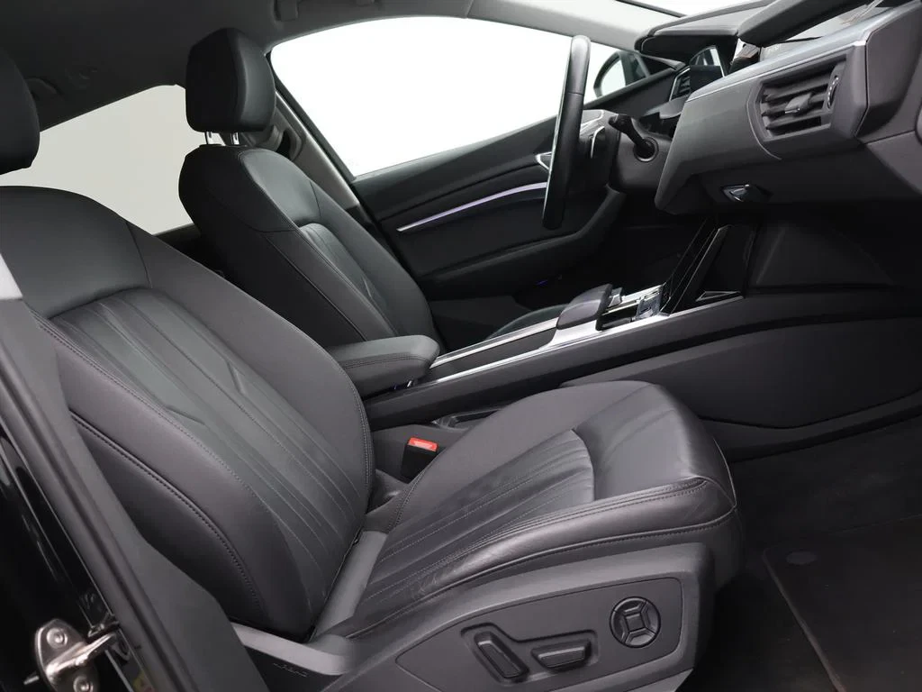 Audi-e-tron-image-8