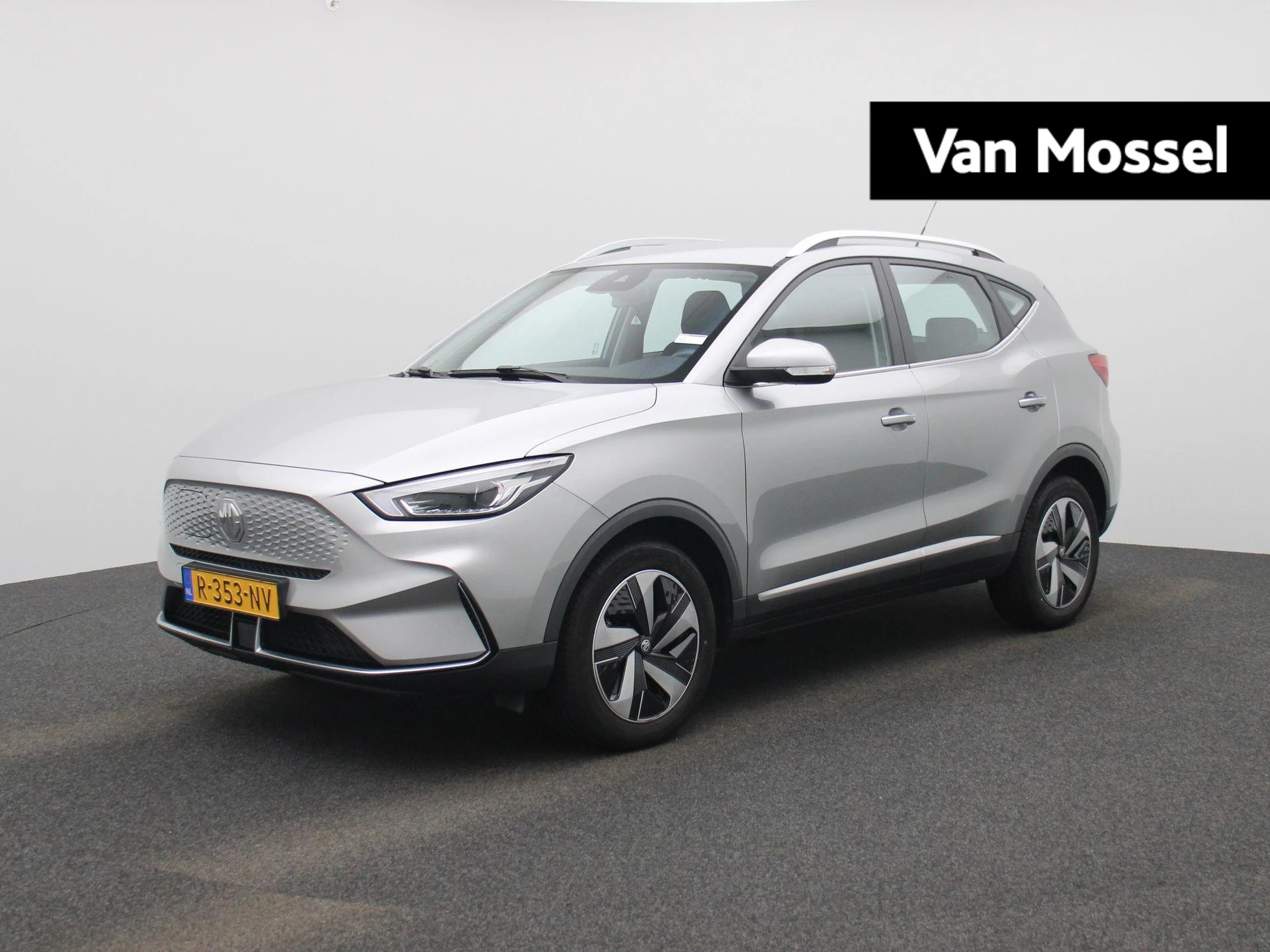 MG-ZS EV-image-0